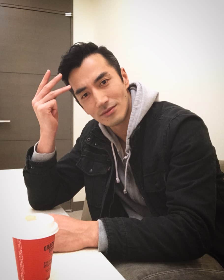 藤井裕史のインスタグラム：「Break time. Only three more shots. Then returning to Tokyo. And packing luggages for NY:) #hakata #fukuoka #福岡好き」