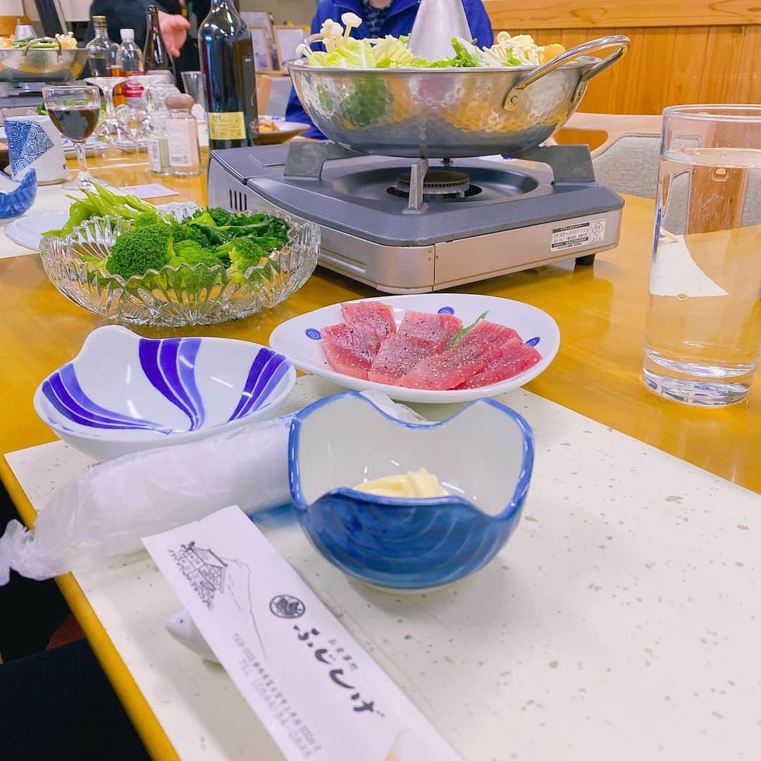 岡村咲さんのインスタグラム写真 - (岡村咲Instagram)「ふじしげさんに到着😭幸せを頂きます🧡」3月5日 17時26分 - sakiokamura_official