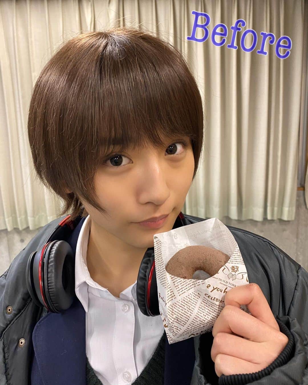 【公式】女子高生の無駄づかいのインスタグラム：「﻿ 金曜ナイトドラマ🌙﻿ #女子高生の無駄づかい﻿ ﻿ 最終回まであと1日🌈﻿ ﻿ はい、またやりましたこの子🙋🏻‍♀️﻿ すぐお口チョコまみれちゃうの。﻿ ﻿ 嬉しそ〜〜〜うに﻿ チョコドーナツ🍩持ってったと思ったら﻿ ﻿ あれれ？﻿ 気をつけてようと頑張っても﻿ お口のまわりチョコってますよっ🍫﻿ ﻿ #女子無駄﻿ #浅川梨奈﻿ #イケメンからのギャップ﻿ #可愛いがすぎる ﻿ #そんな上目遣いされると﻿ #ときめいちゃうよ」