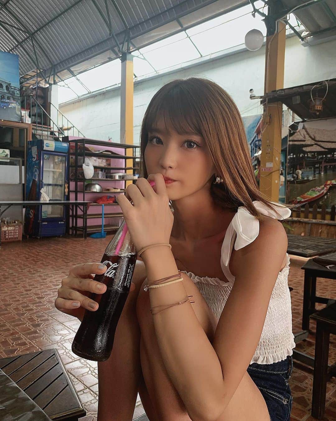 SAYUKAさんのインスタグラム写真 - (SAYUKAInstagram)「常に炭酸🥤🔥 コーラとスプライトは裏切らない🌍  #タイのジュースほぼ激あまご飯辛いから？ #thailand#phuket#patong」3月5日 18時53分 - sayumiso216