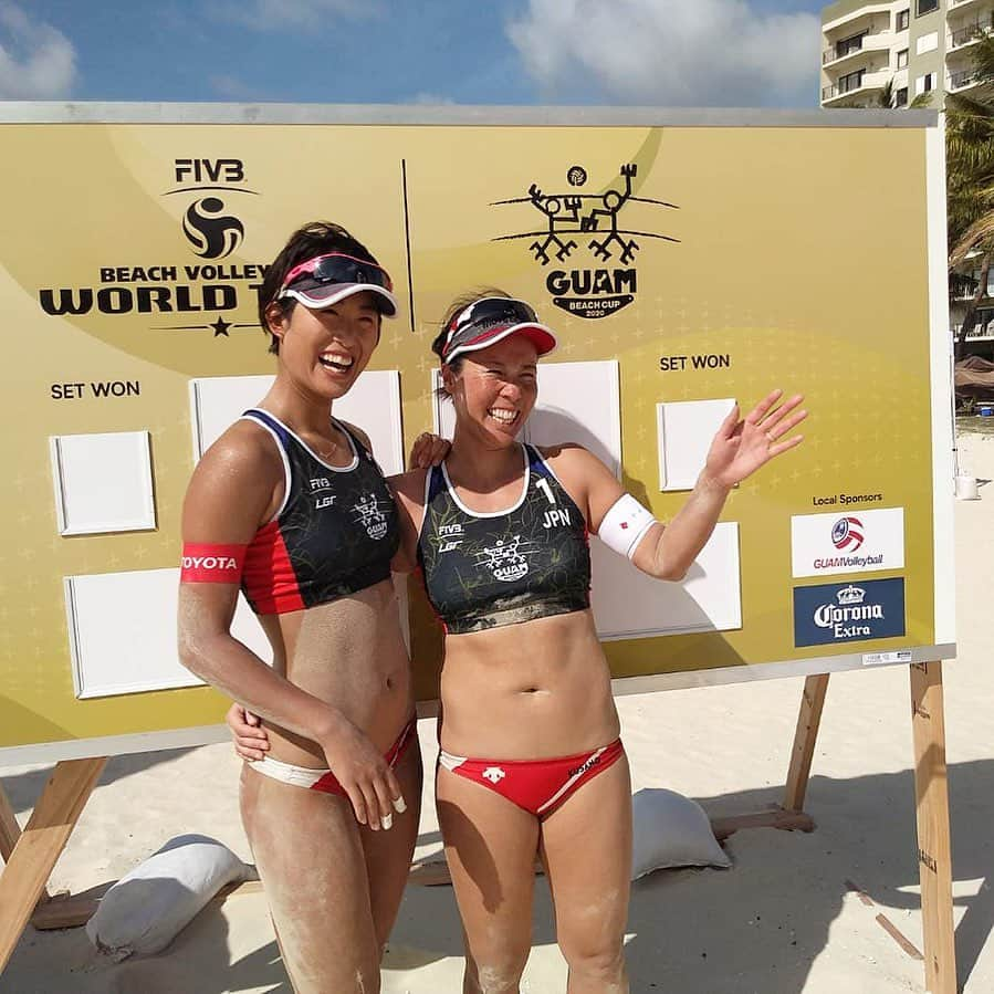 橋本涼加のインスタグラム：「🧜‍♀️ We got the first win in the team! Enjoy the best location now I concentrate on doing my job👐🏽 #Guam #worldtour #1star #fivb #japan #toyota #beachvolley #oakley #luxotticajapan  明日は日本時間10:40〜グアムと🇬🇺 2試合目は日本かカナダのどちらかです。」