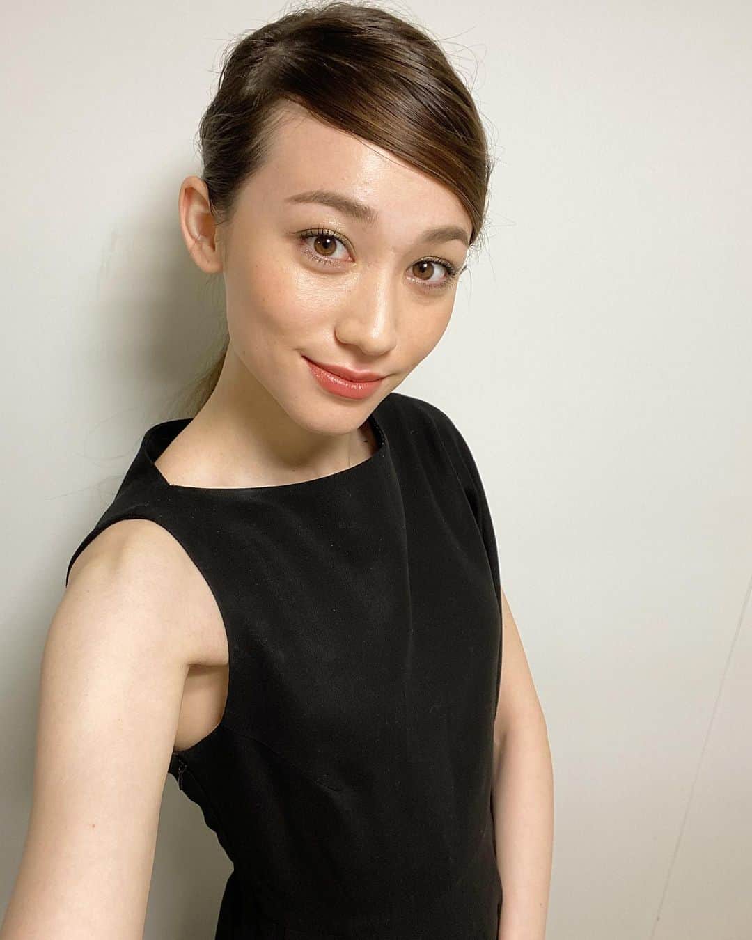 吉野マリアさんのインスタグラム写真 吉野マリアinstagram 今日はrmkのメイクショーでした 限定のゴールドのアイライナー ほんまに可愛い色だった Rmk Makeup Gold メイク ゴールドメイク モデル 3月5日 21時27分 Maria 919
