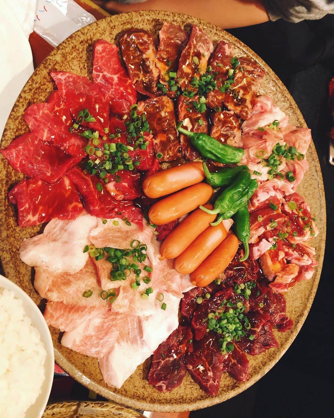 木下友里のインスタグラム：「遠征の時にアリス十番メンバーと食べた焼肉。  #焼肉  #飯テロ #木下スタイル」
