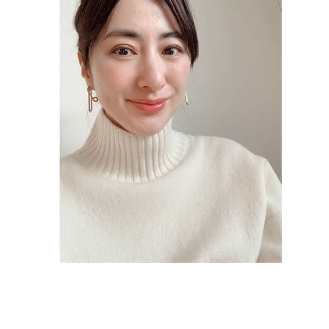 前田ゆかのインスタグラム：「@cosmedecorte_cp  コスメデコルテ 2020summer collection  この夏　光と色を自由に表現した スチーミーマットな質感アイグロウジャムが新登場。 2020年4月16日発売 新９色に限定2色。 ふんわりやわらかなシルキータッチ、ほんのり湿度のある質感が溶けこむようにフィット✨  優しく色づくティントリップグロス6色 いきいきと健康的にうるおいに満ちたリップグロス✨  フレッシュなエネルギーを感じるオレンジカラーでメークしてみました🧡  #コスメデコルテアイグロウジェム  #コスメデコルテティントリップグロス  #コスメデコルテ  #cosmedecorte  #decorte #makeup #summer」