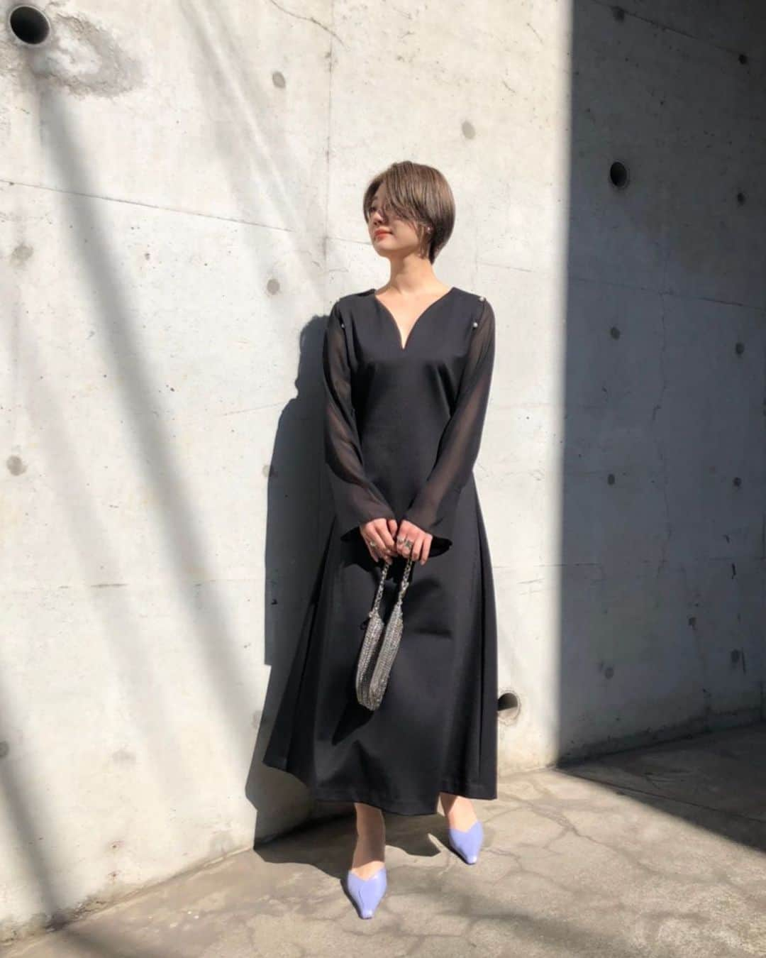 Ameri VINTAGE LUMINE SHINJUKUさんのインスタグラム写真 - (Ameri VINTAGE LUMINE SHINJUKUInstagram)「3月6日(金) NEW ARRIVAL ♥ ・ ・ CHIC PEARL DRESS BRN / BLK S / M ¥18,500 (+tax) ・ @__suzu128__  158cm / Sサイズ着用 ・ ・ #ameri #amerivintage #アメリ #アメリヴィンテージ #onepiece #dress #ワンピース #ドレス  #SS #spring #shinjuku #lumine2 #ameri新宿」3月5日 22時44分 - ameri_shinjuku