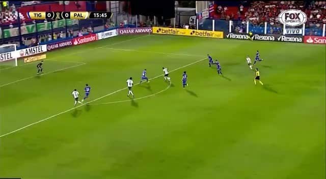 ルイス・アドリアーノのインスタグラム：「🙏🏾⚽️ +3 pontos @palmeiras」