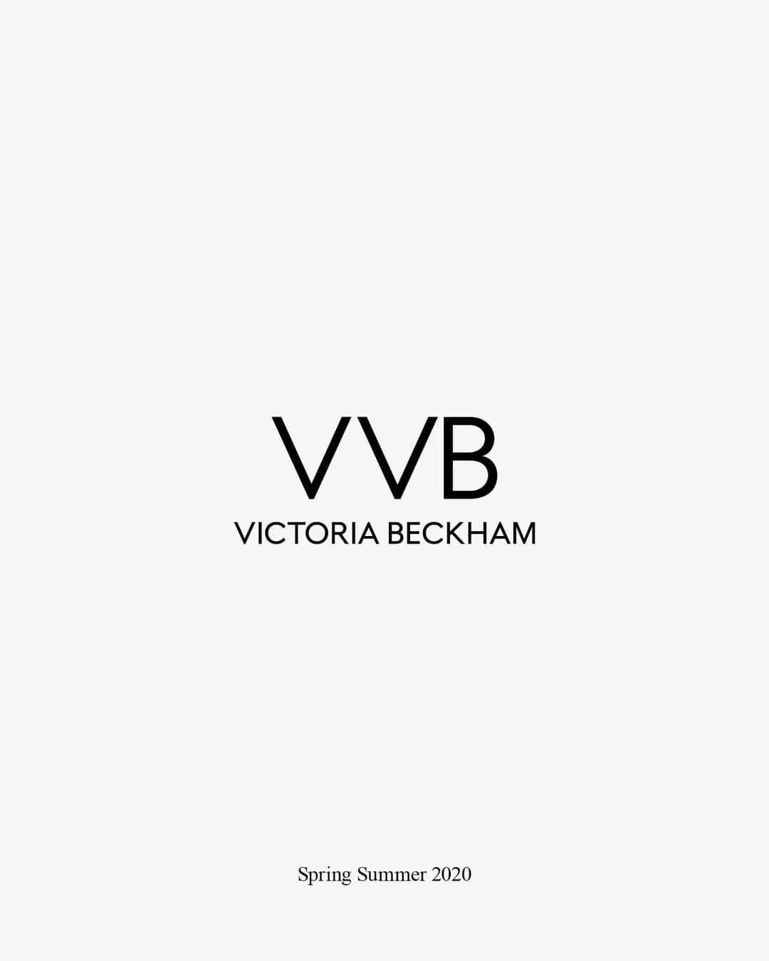 ヴィクトリアベッカムさんのインスタグラム写真 - (ヴィクトリアベッカムInstagram)「VVB Spring/Summer 2020 is here, and it’s cheery, confident, and strong! Discover it at the link in bio and 36 Dover Street. x VB」3月5日 23時50分 - victoriabeckham