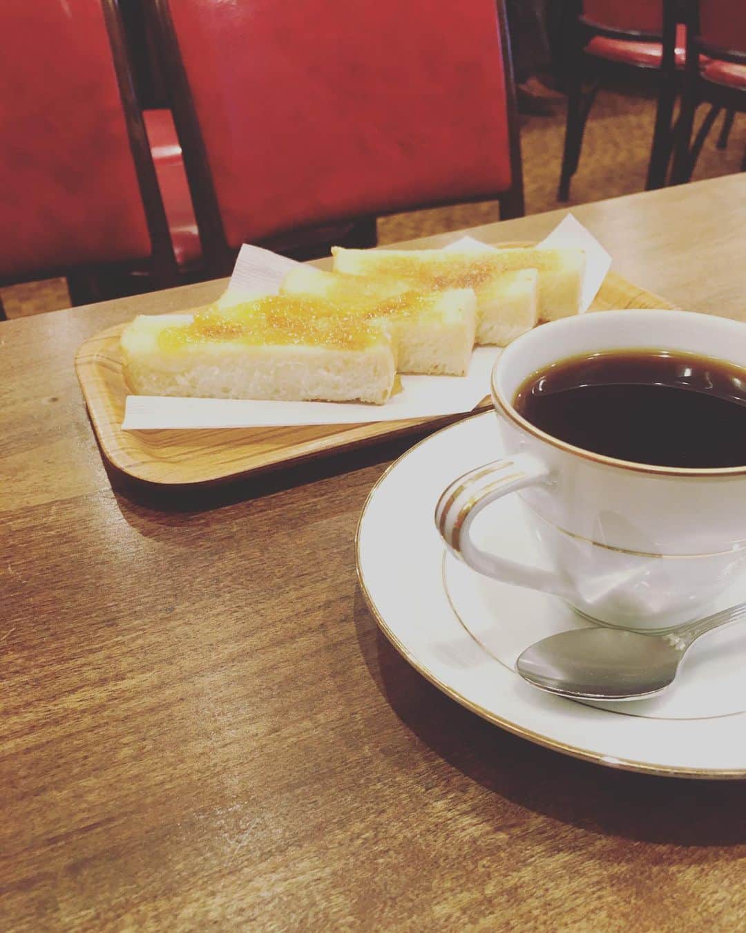 猫沢エミのグルメインスタ