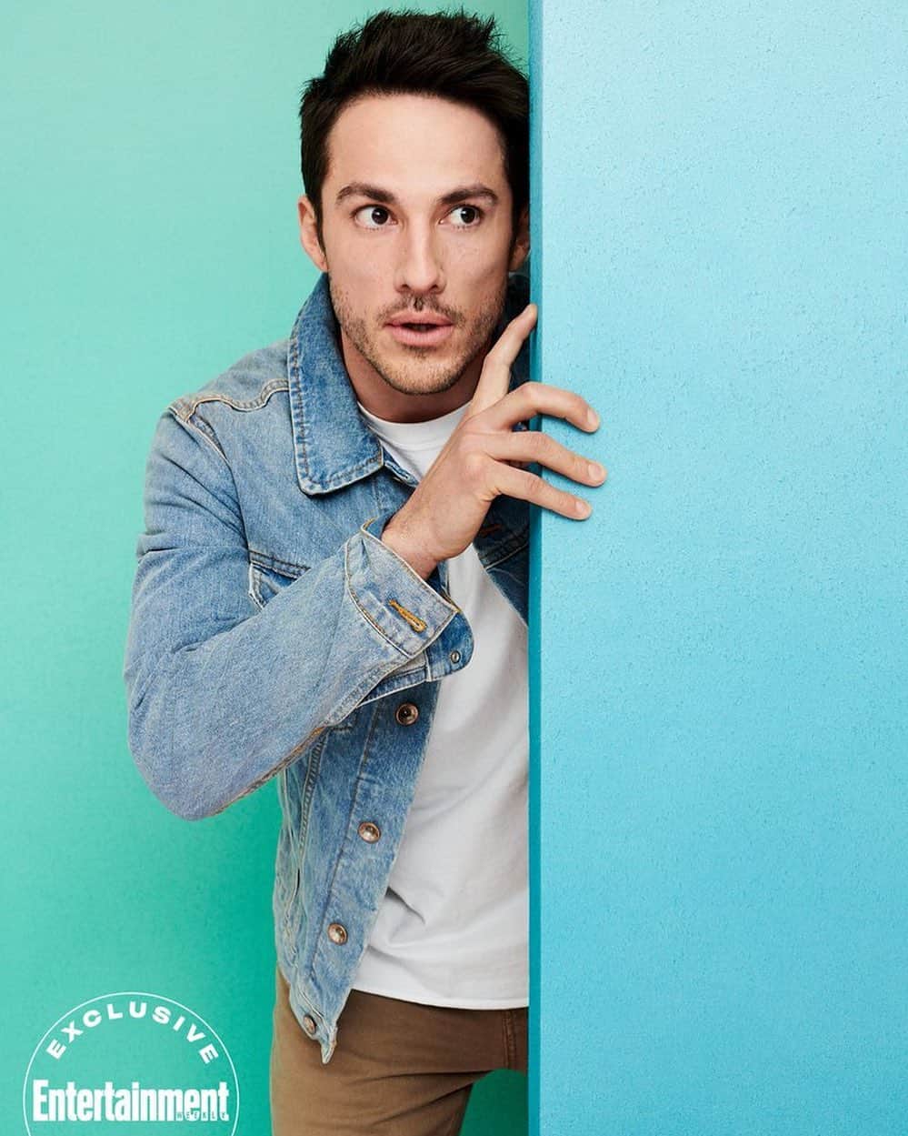 マイケル・トレヴィーノのインスタグラム：「Just creepin at SCAD’s aTVfest last week.  Don’t ask because even I couldn’t tell you what’s going on here.」