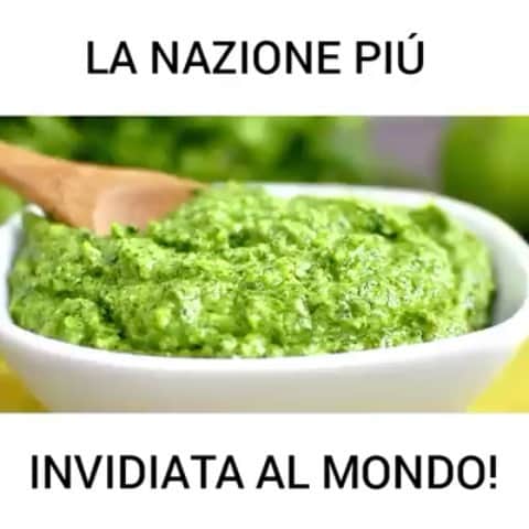 ロベルト・マンチーニのインスタグラム：「La più bella nazione al mondo #italia#italy 💚🤍❤️🇮🇹🇮🇹🇮🇹🇮🇹🇮🇹🇮🇹🇮🇹」