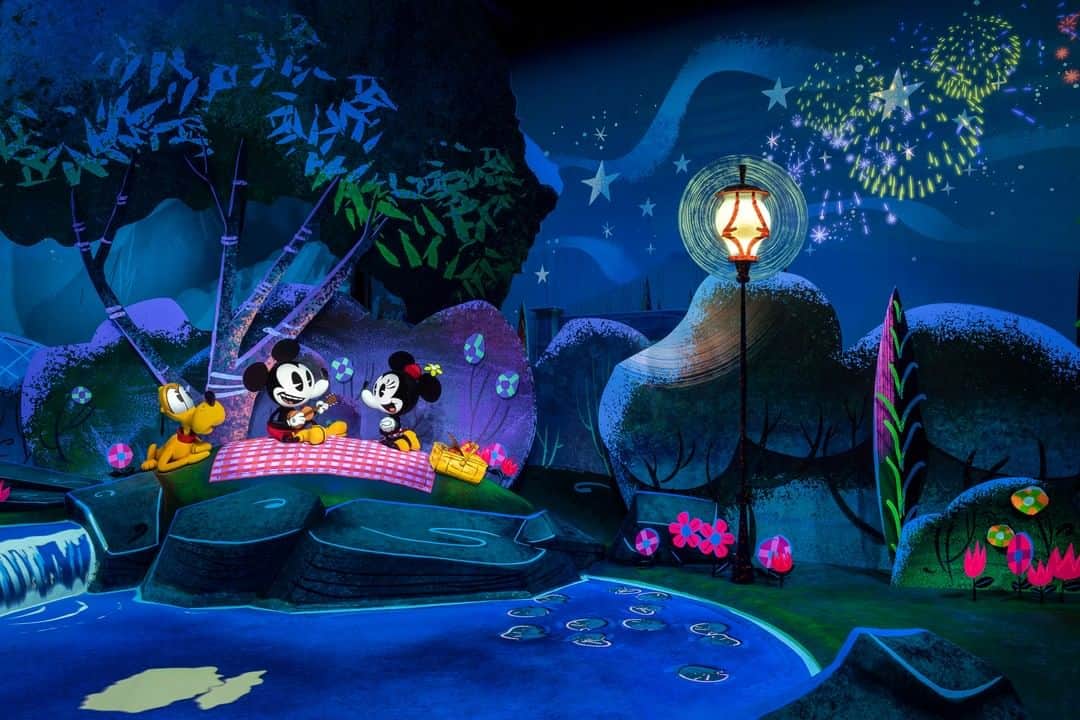Disneyさんのインスタグラム写真 - (DisneyInstagram)「Gawrsh! Isn’t this exciting? Mickey & Minnie’s Runaway Railway is now open at Disney’s Hollywood Studios at @waltdisneyworld!」3月6日 9時00分 - disney