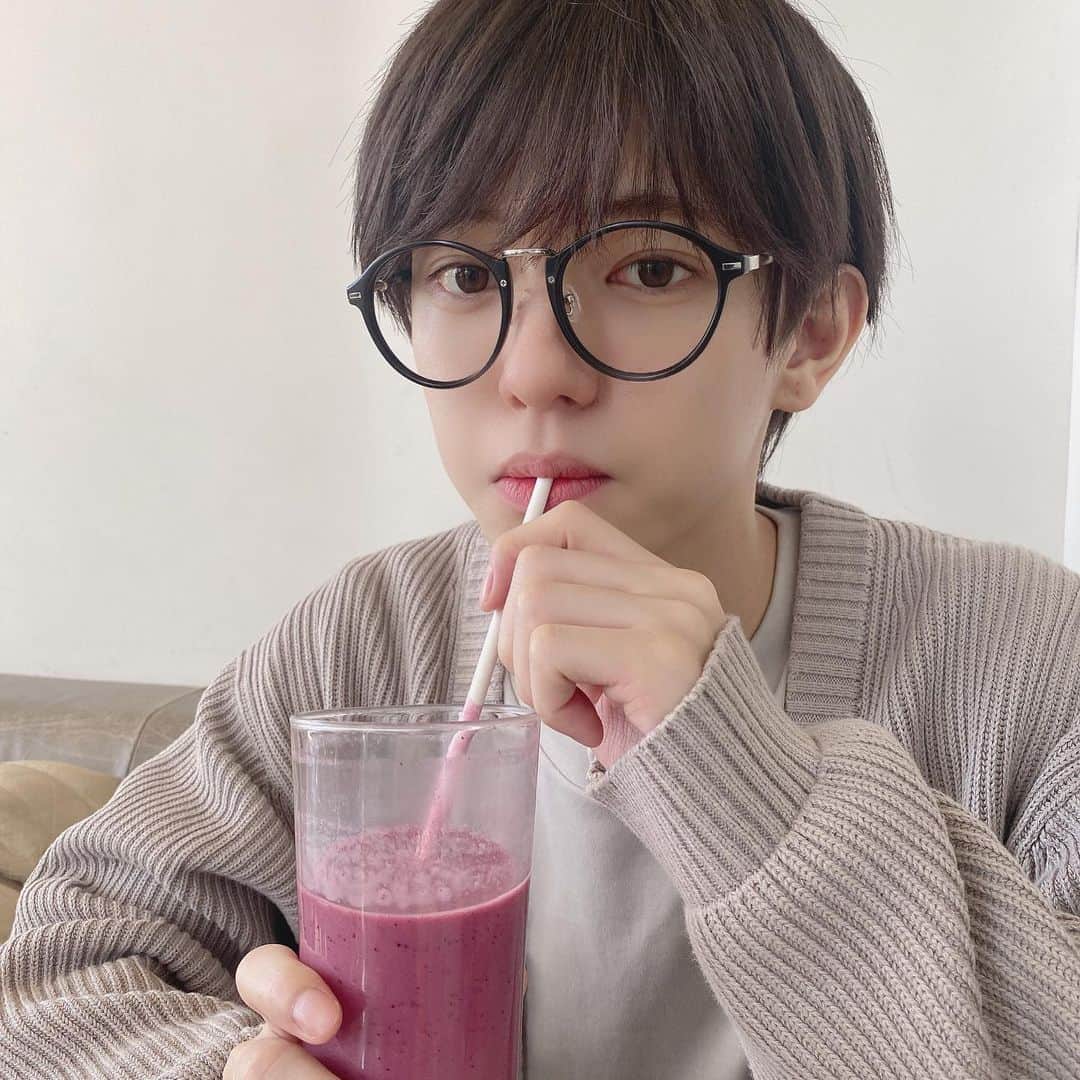 こんどうようぢのインスタグラム：「ん？どした？」