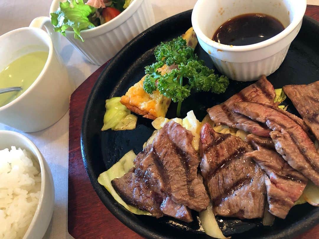 藤坂奈央のグルメインスタ