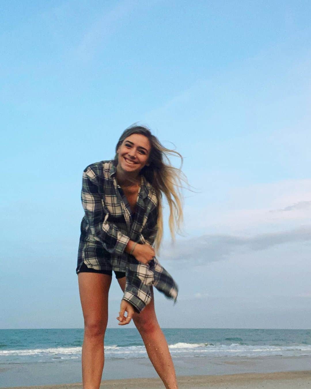 レイチェル・パーソンズさんのインスタグラム写真 - (レイチェル・パーソンズInstagram)「a l l  s m i l e s」3月6日 12時29分 - raemarie.parsons