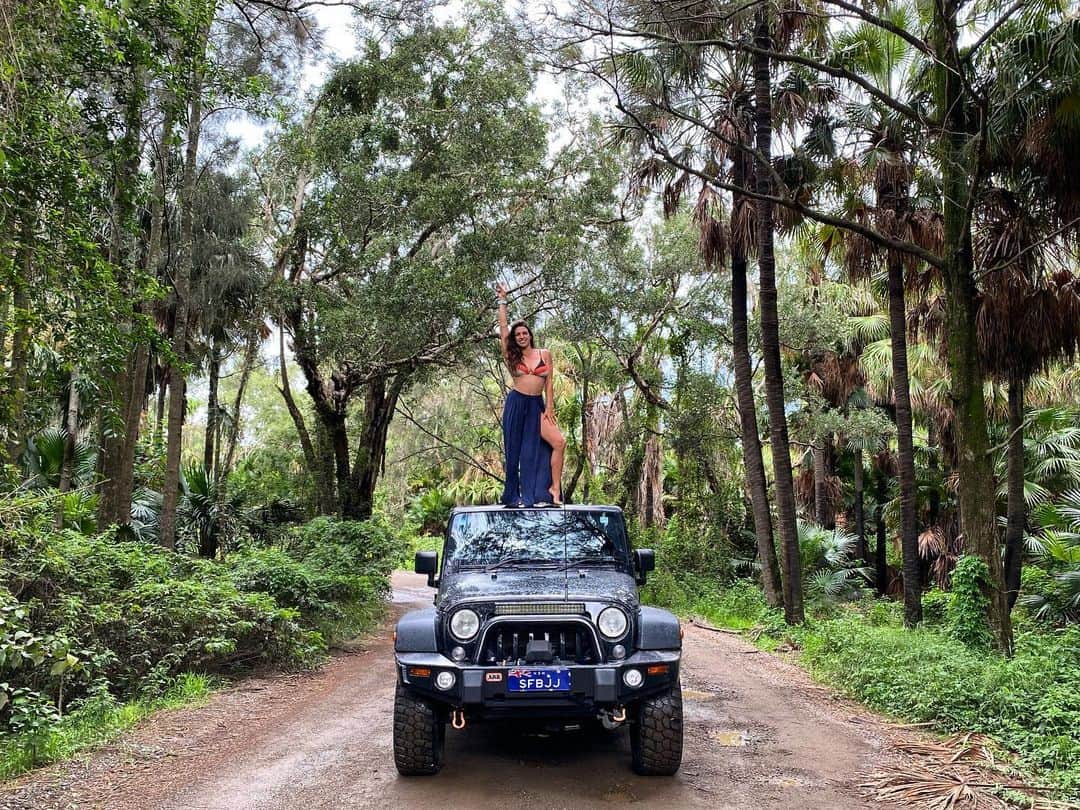 マッケンジー・ダーンのインスタグラム：「Aussie adventures 🇦🇺」