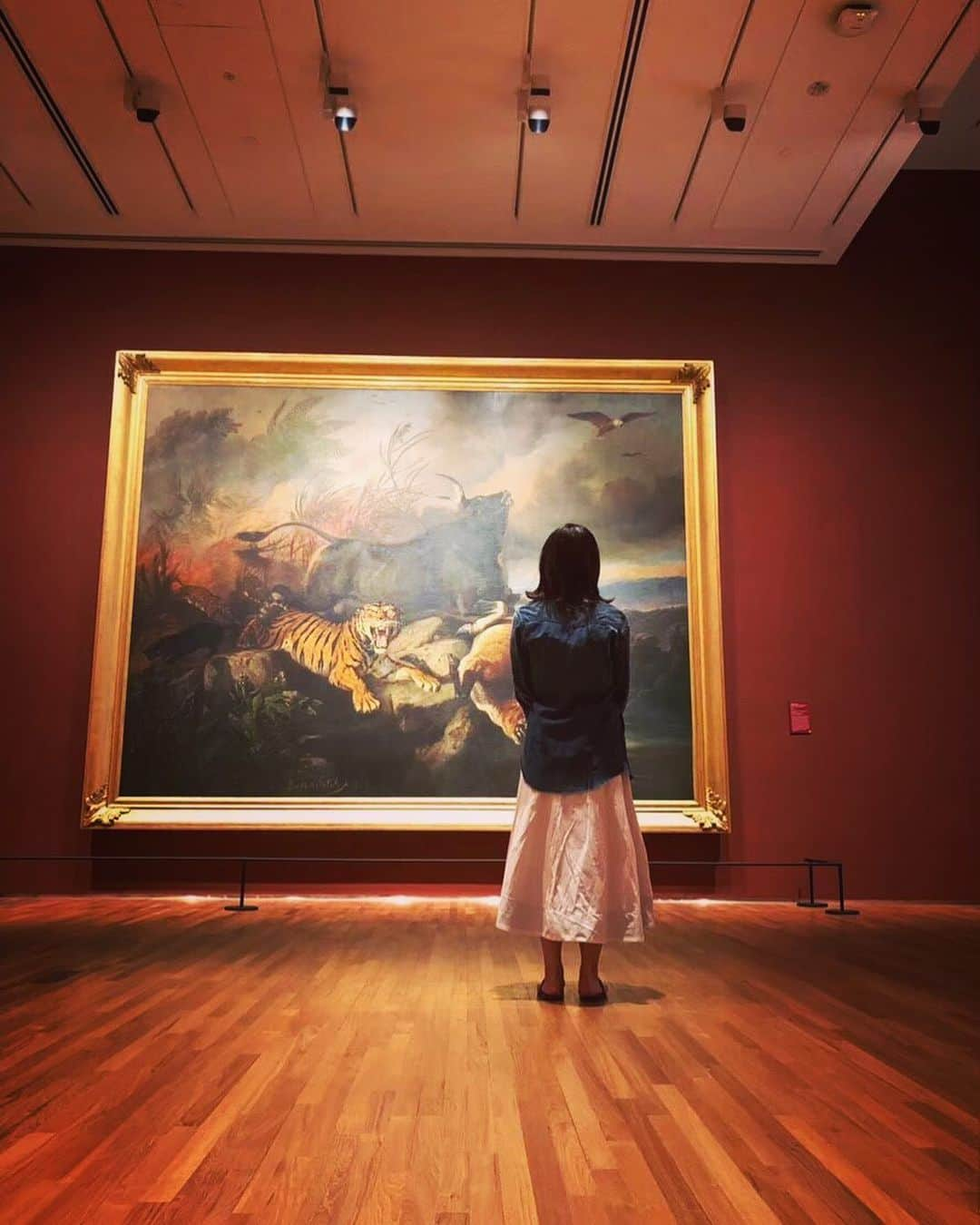 橘まりやさんのインスタグラム写真 - (橘まりやInstagram)「絵画ってずばらしい。  @nationalgallerysingapore  #nationalgallary#シンガポール#singapore#抱き心地ナンバーワングラドル#メリハリむっちりボディー #橘まりや#まりりん#jリーグ#勝利#マリサポ#グラビア#グラドル#タレント#gravure#sexy#japanesegirl#idol#일본#그라비아#followme」3月6日 17時34分 - mariya_tachibana_official