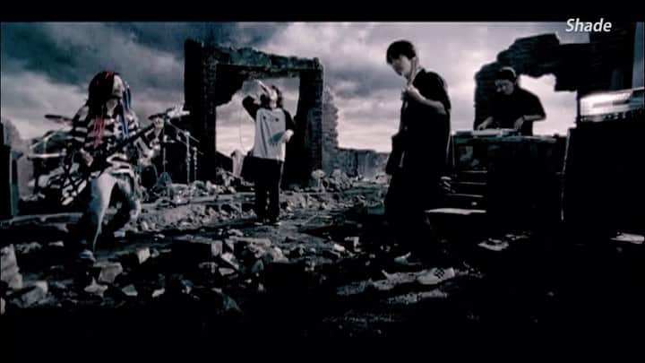 桜井誠のインスタグラム：「2004〜 Dragon Ash NOW ON STREAMING！！」