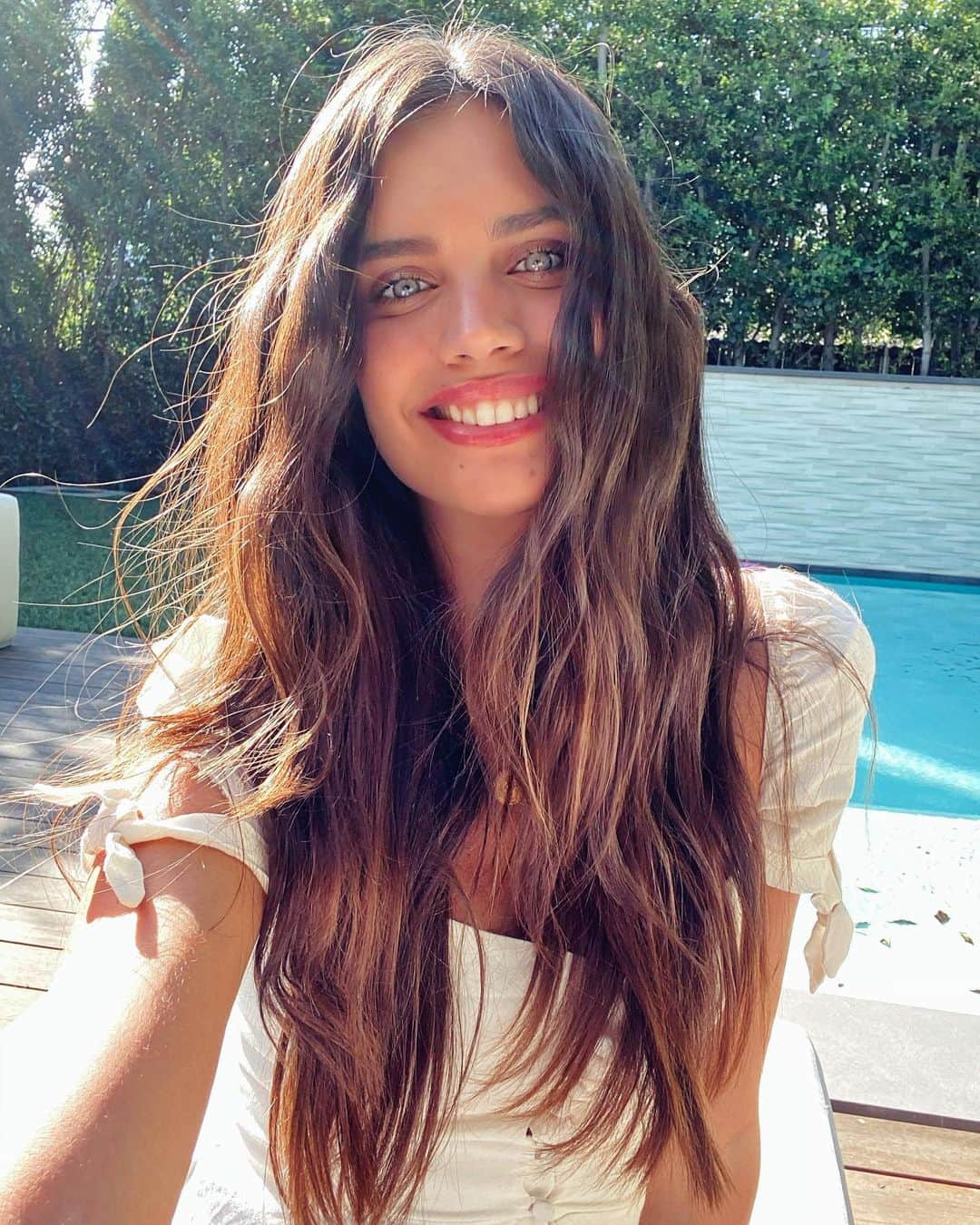 サラ・サンパイオさんのインスタグラム写真 - (サラ・サンパイオInstagram)「How’s your Friday going? :)」3月7日 4時32分 - sarasampaio