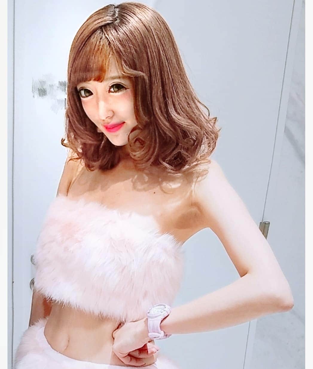 梁愛美のインスタグラム：「Have a crush on me, please♡ ❥︎ ❥︎ 💋💋💋 ❥ ❥ #artist #singer #talent #model #reachangels #OMIASHIchula #platinumproduction #aimiryou  #japanesegirl #kawaii #kawaiistyle #kawaiifashion #japanesefashion #instagramjapan #lingerie #エロかわ #ゆめかわ #ゆめかわいい #歌手 #激辛アイドル #激辛 #タレント #芸能人女子フットサル #アイドルユニット #リーチエンジェル #プラチナムプロダクション #梁愛美 #팔로우 #얼스타그램 #셀스타그램」