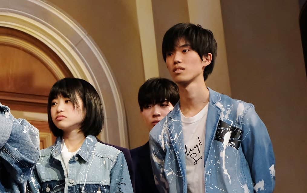 テレビ東京「青春高校３年C組」のインスタグラム：「#君のことをまだ何にも知らない  #CDデビュー日 #オフショット #お台場 #venusfort  #教会広場 #青春高校3年c組 #軽音部 #地球の音 #本多睦  #小沼綺音」