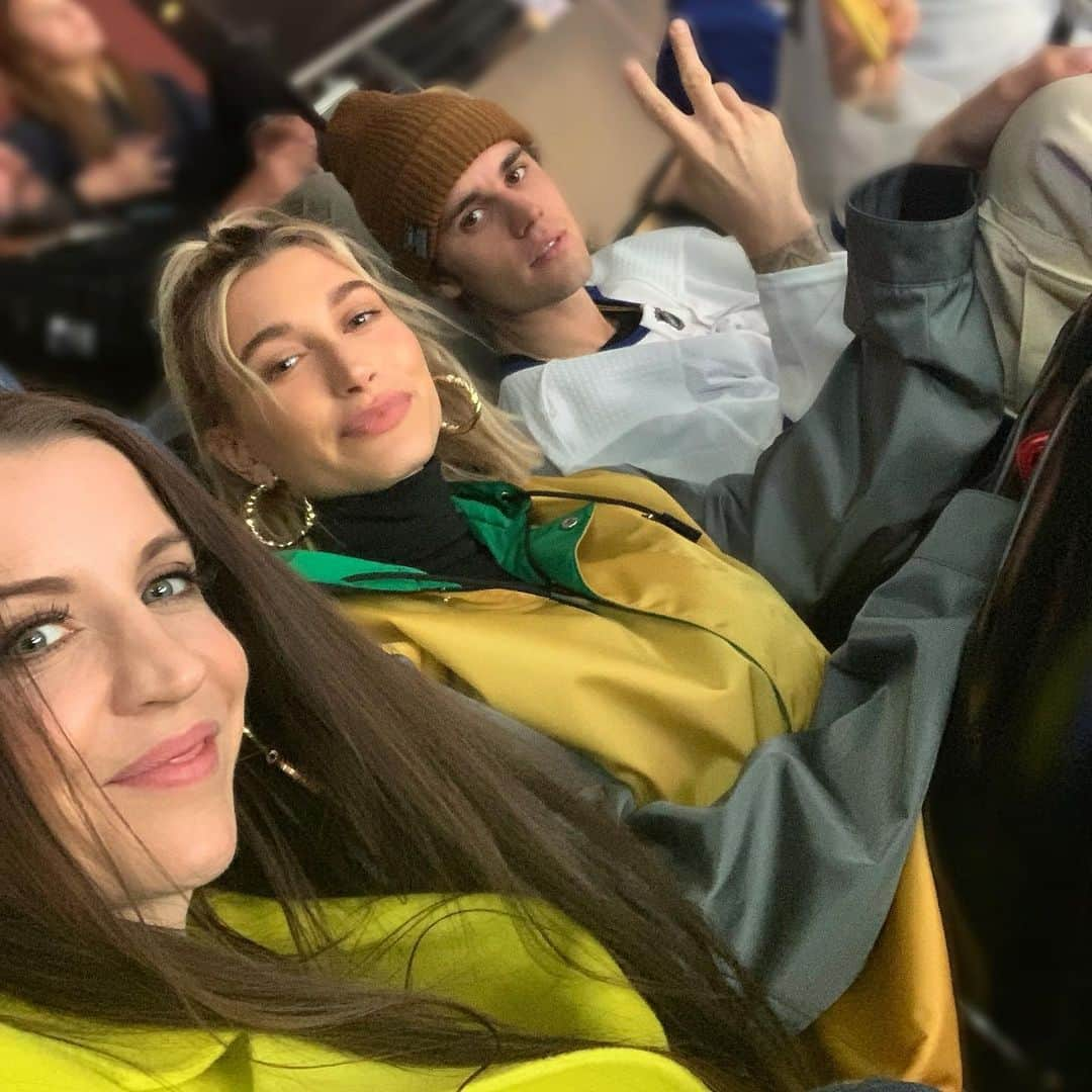 パティ・マレットさんのインスタグラム写真 - (パティ・マレットInstagram)「Happy place 😍 . . . #family #justinbieber #staplescenter #losangeles #hockey #leafs #lakings」3月6日 22時42分 - pattiemallette