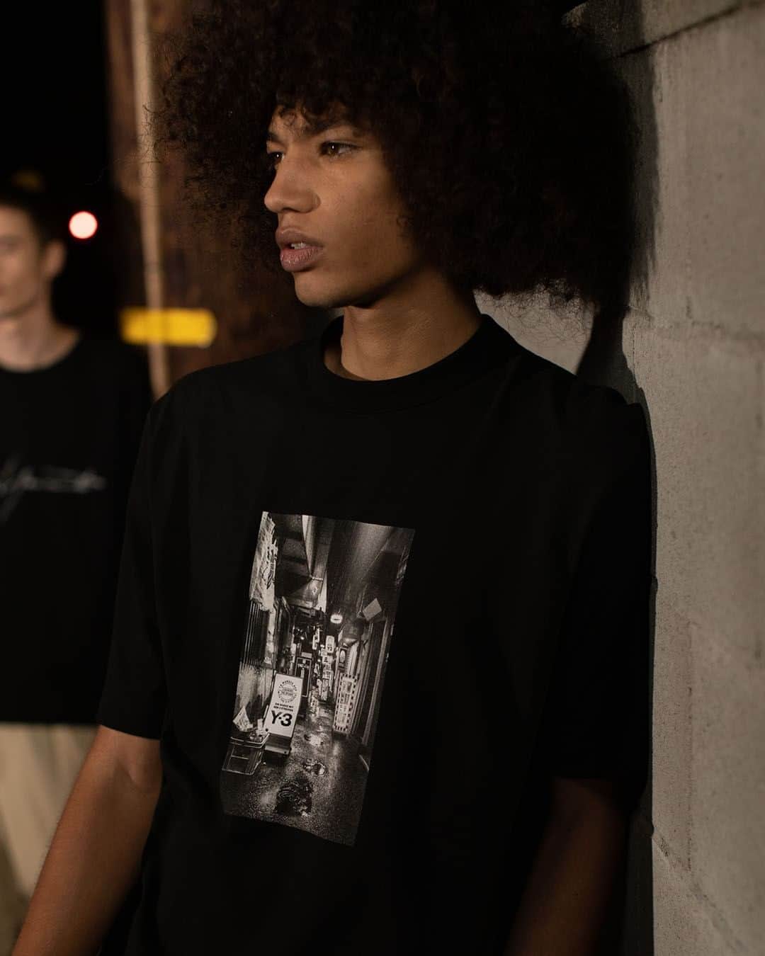 ワイスリーのインスタグラム：「Y-3 Graphic Tee. Y-3 Spring/Summer 2020. --- #adidas #Y3 #YohjiYamamoto Discover the collection at adidas.com/y-3」