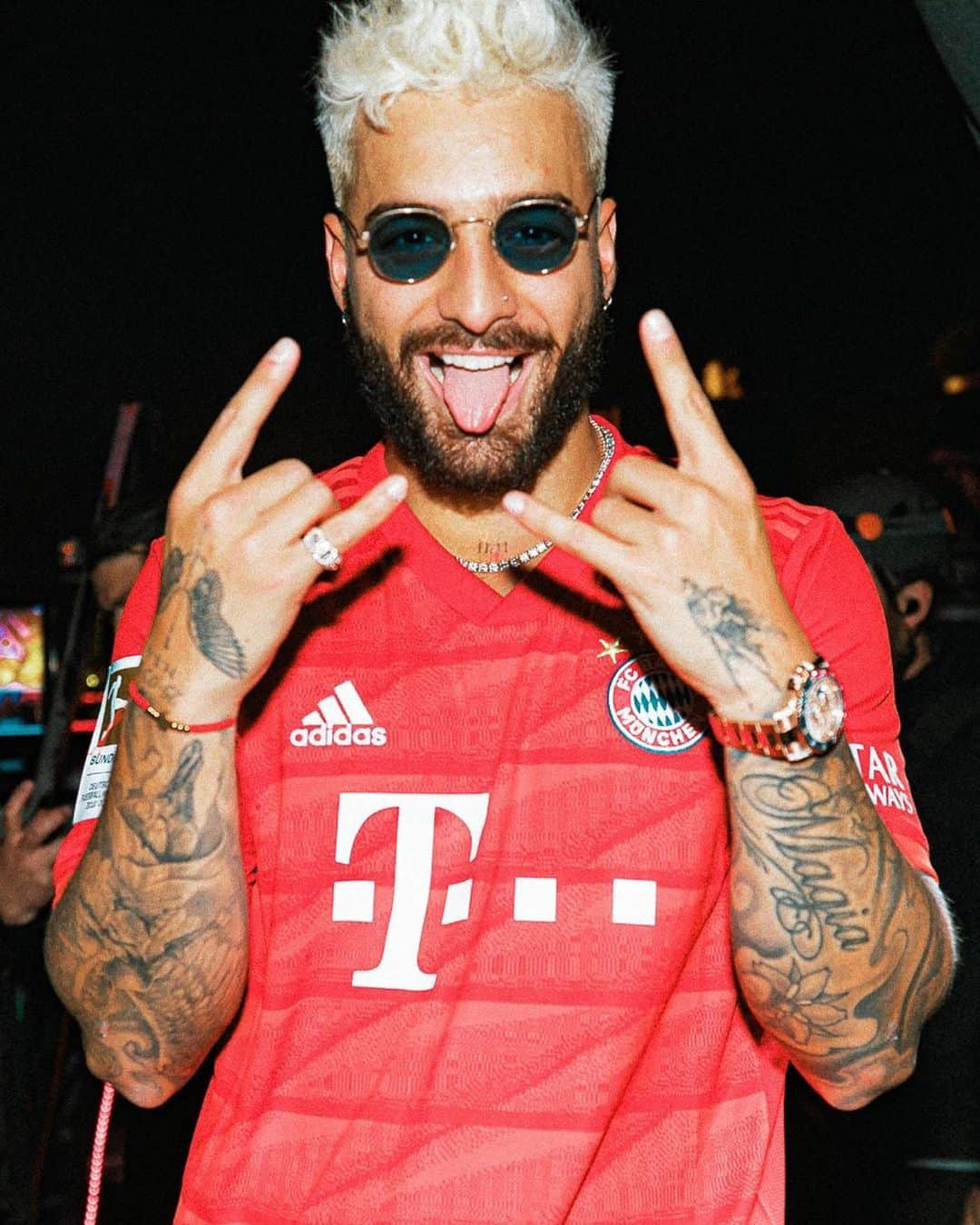 バイエルン・ミュンヘンさんのインスタグラム写真 - (バイエルン・ミュンヘンInstagram)「#fcbayernfanfriday special edition ft. @maluma and @iamhalsey! 😎🔥 ___ #FCBayern #MiaSanMia #packmas #football #fussball #maluma #halsey」3月7日 0時19分 - fcbayern