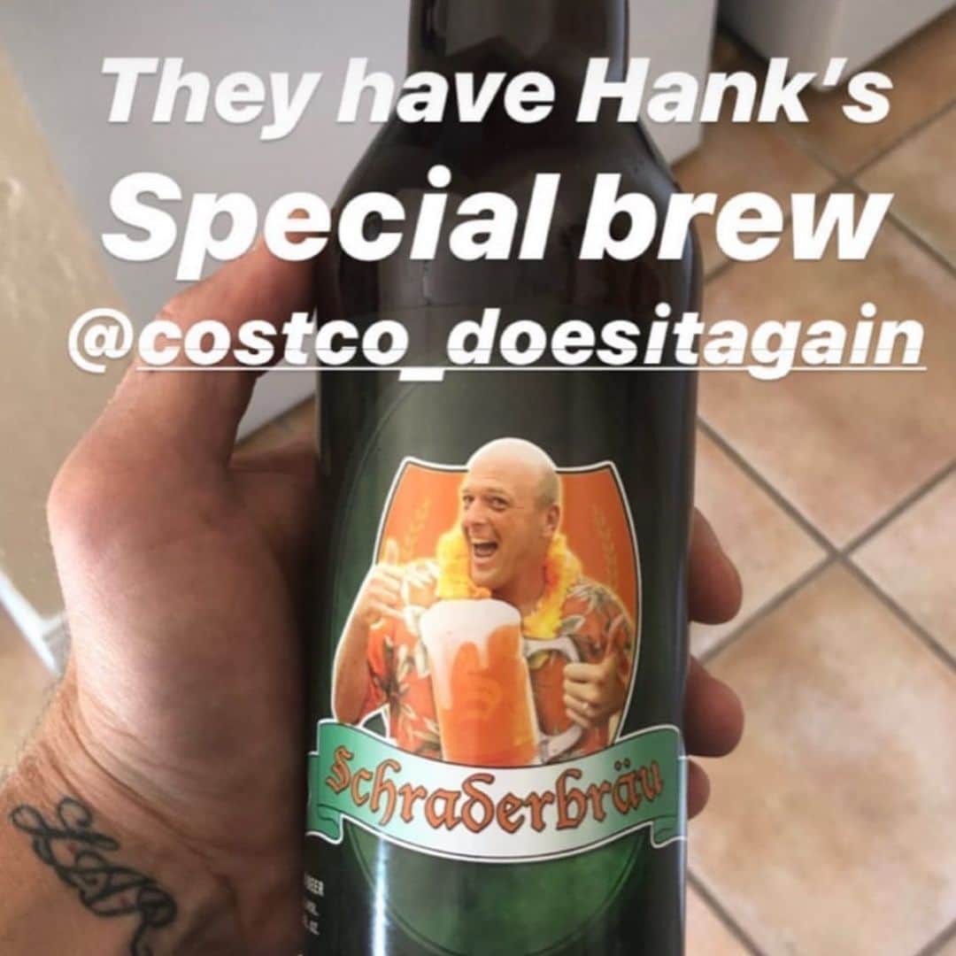 ディーン・ノリスのインスタグラム：「Hey Albuquerque! Will be at Costco tomorrow to sign bottles of @schraderbrau_bb ! Costco Coors bypass at 10am, Costco Eubank at 1 and Reat 4!  See u there!」