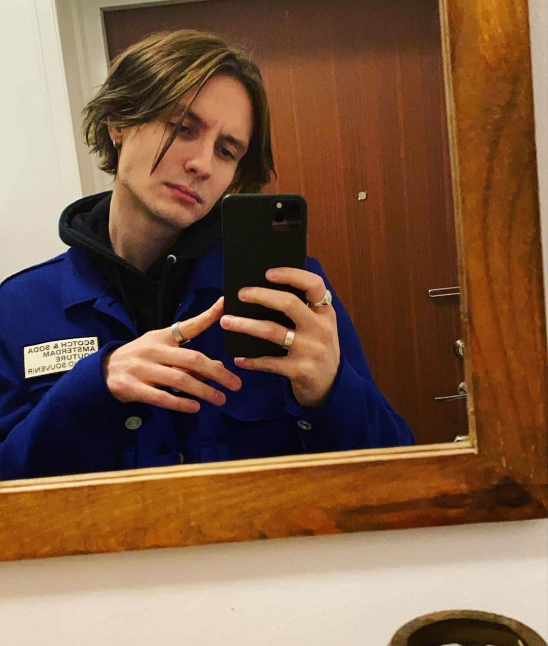 オスカー・エーネスタードのインスタグラム：「Squid」