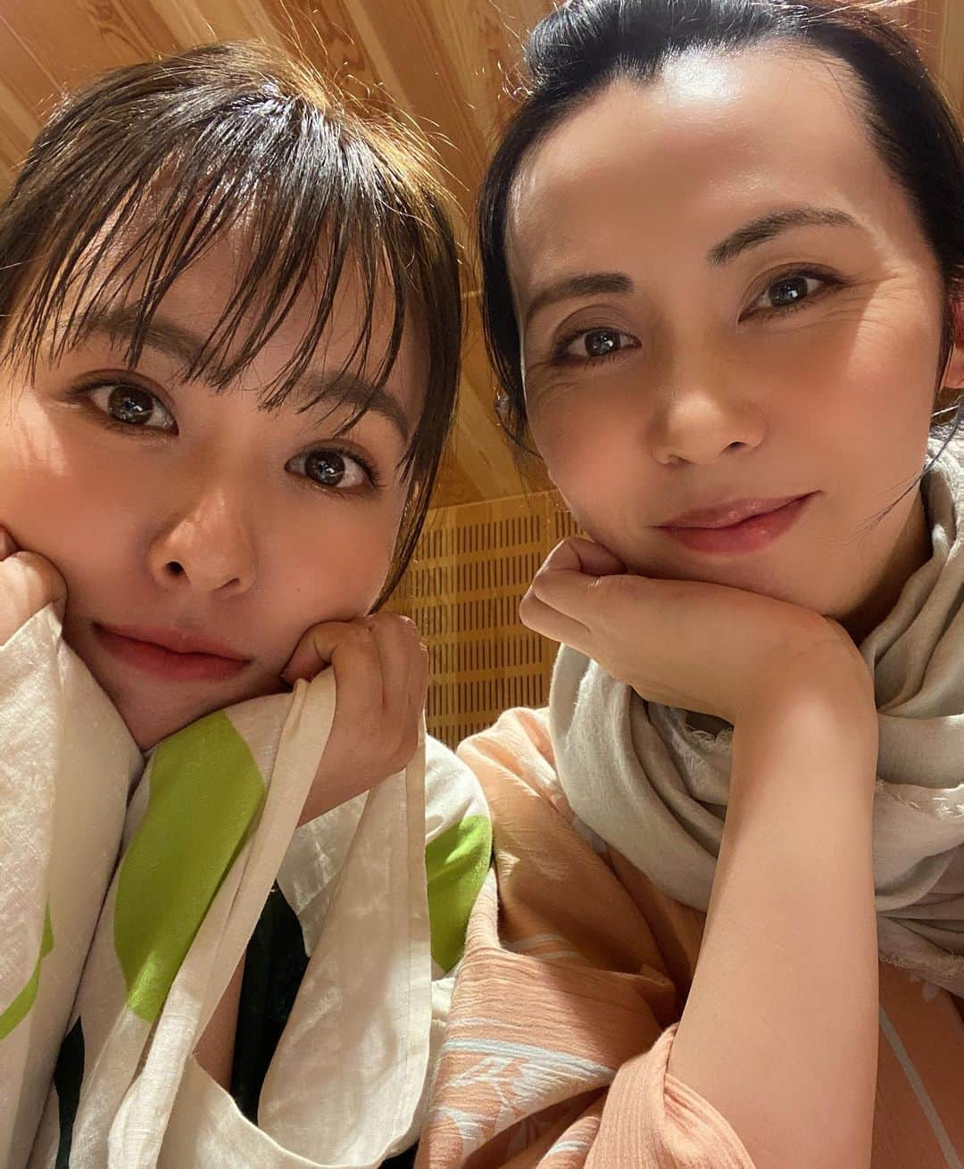 緒月遠麻さんのインスタグラム写真 - (緒月遠麻Instagram)「☺︎ おせきさん、お品さん 幕末の時代に咲く 花になれます様に🌸  #陽だまりの樹  横の席はおせきさん😊  #おせきとせきがよこ #早口言葉みたい　笑  #山田菜々 #可愛らしい花🌸  #おせき」3月21日 23時47分 - toma_ozuki