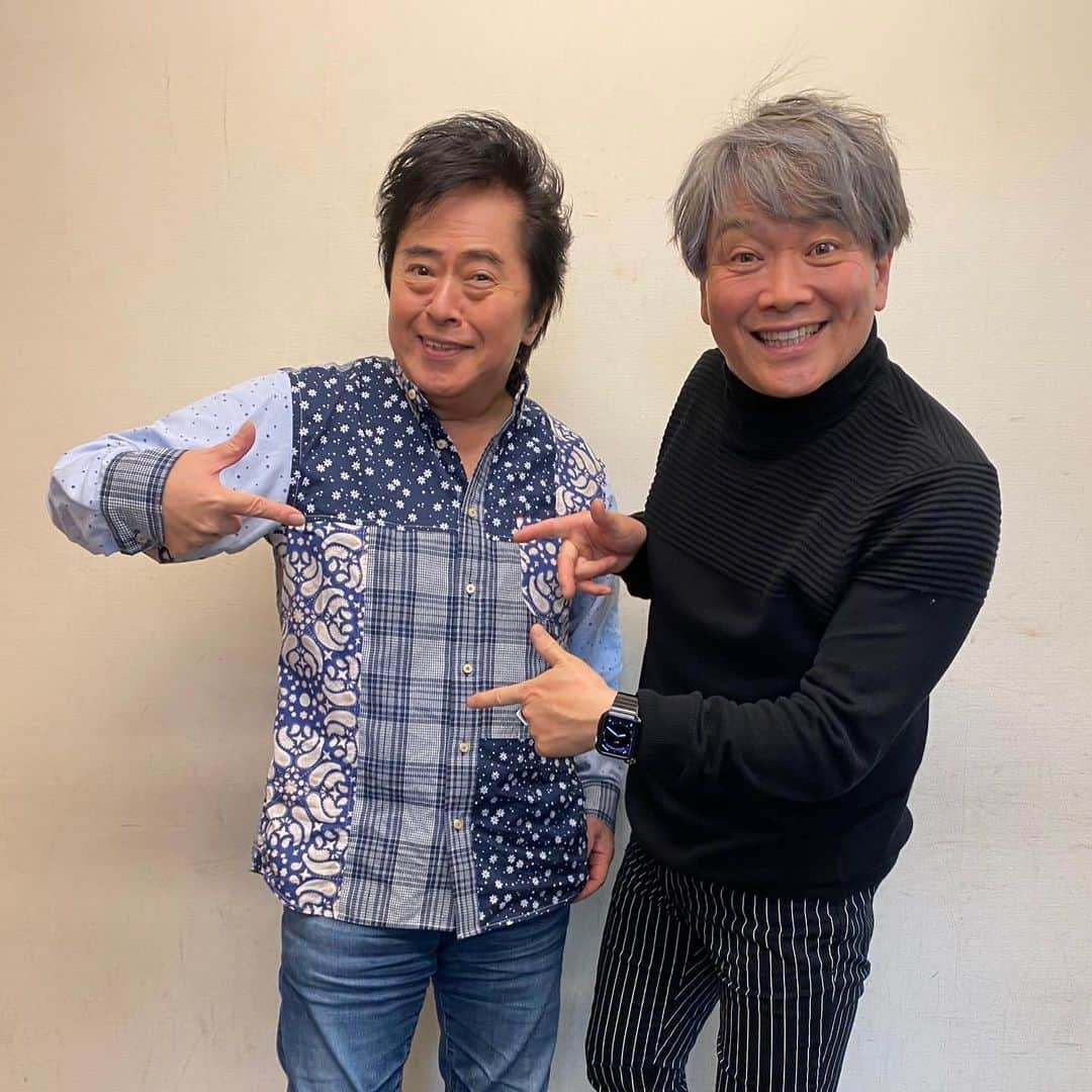 水木一郎さんのインスタグラム写真 - (水木一郎Instagram)「本日のCS日テレプラスの　#超熱波NEPPA歌え特撮激励LIVE の収録は長丁場の中、無事に終わりました。ファンのみなさんがそばにいてくれている、テレビの前でも歌ってくれていることなどを想像しながら無観客のステージで出演者全員熱く歌いました。放送は5月16日(土)午後10時〜です。今日は影ちゃんからプレゼントされたシャツを着て行きました^_^次回はみんなと一緒に同じ空間で盛り上がりたいと祈っています。 #CS日テレプラス #新宿blaze  #串田アキラ  #影山ヒロノブ  #遠藤正明  #サイキックラバー #流田project  #仮面ライダーgirls  #幡野智宏  #アップルパイ  #ザカインズ #宮島咲良  #水木一郎 #i̇chiromizuki」3月21日 22時36分 - ichiromizuki