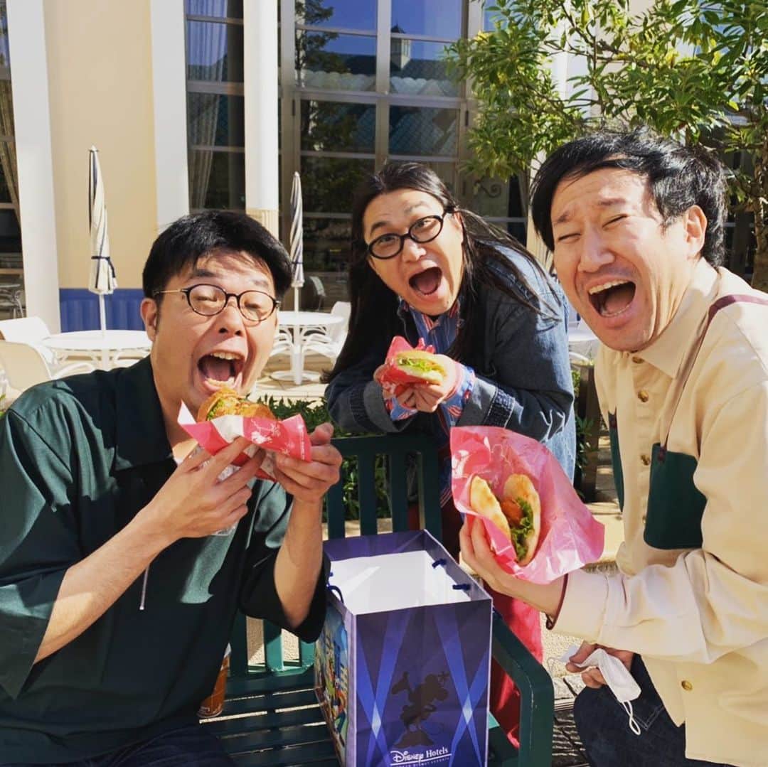 西川晃啓のインスタグラム：「気絶旅行  後輩と旅行にきて気絶  #あるある探検隊#レギュラー#気絶#気絶の日々#ギャグ#旅行#ジョイマン#池谷#天狗#川田#アンバサダーホテル#ランチ#成田#マイステイズプレミア成田 #快晴」