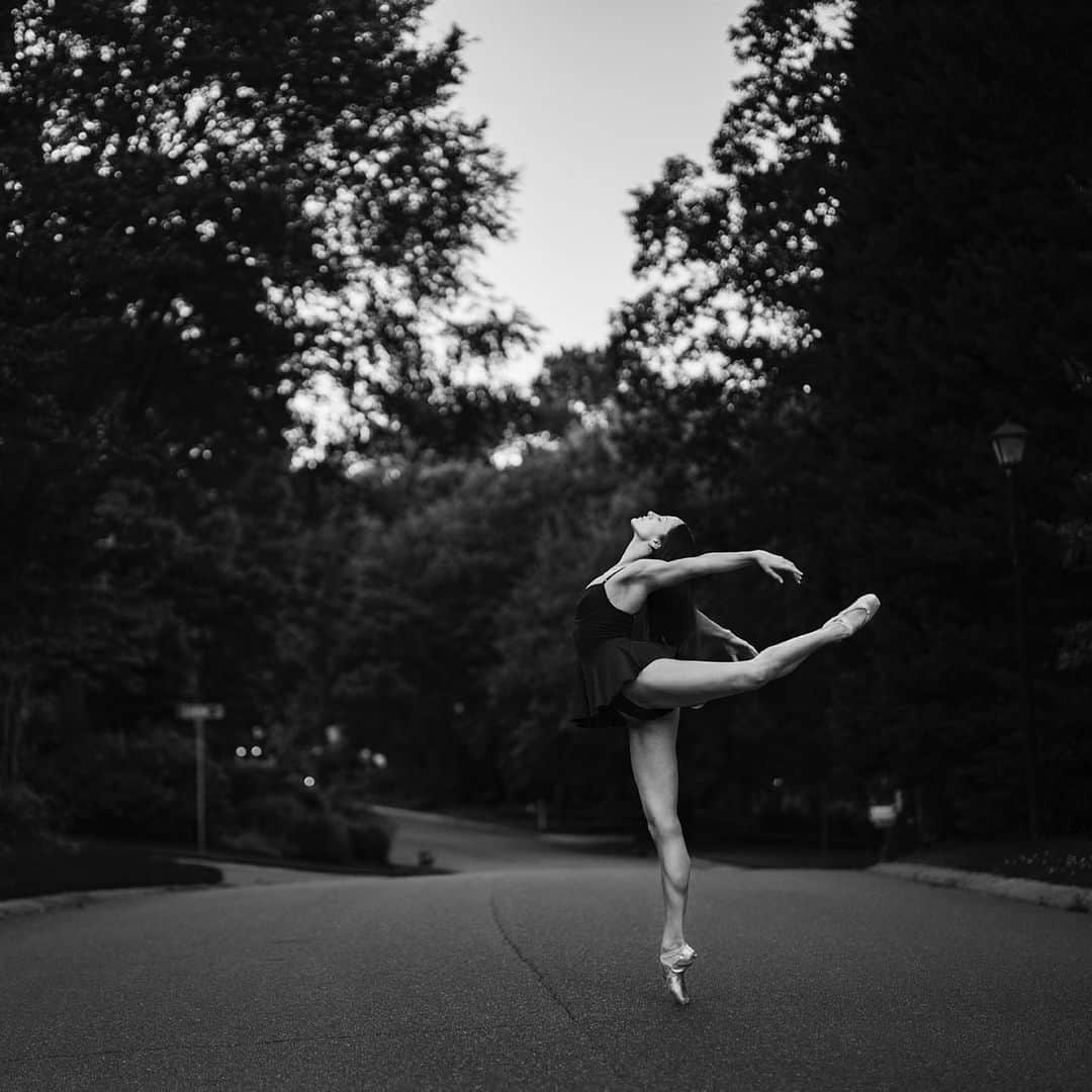 ballerina projectさんのインスタグラム写真 - (ballerina projectInstagram)「Alessandra James in Charlotte North Carolina. #ballerina - @burritojames #charlottenc #ballerinaproject #ballerinaproject_ #ballet #dance #pointe #alessandraballjames  The Ballerina Project book is now available. Go to @ballerinaprojectbook for info. #ballerinaprojectbook  Purchase one of the last remaining limited edition prints. Link is located in our Instagram profile.」3月21日 23時32分 - ballerinaproject_