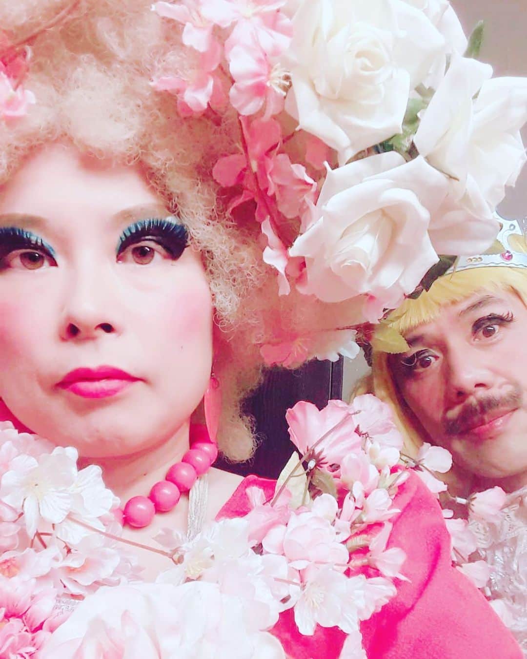 レ・ロマネスクのインスタグラム：「お花見 #レロマネスク」
