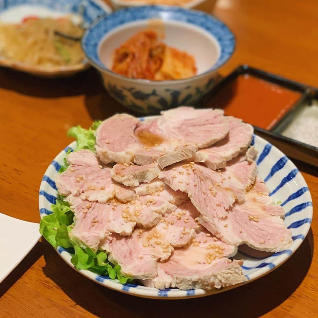 karen okajimaさんのインスタグラム写真 - (karen okajimaInstagram)「ㅤㅤㅤ  ㅤㅤㅤ  喰海💁‍♀️ 韓国料理すっき〜🤤 韓国料理やけどハンバーグが とてつもなく美味しいです💁‍♀️ ㅤㅤㅤ  #喰海 う#くうかい #ハンバーグ #グルメ岡島 #岡島かれん #韓国料理 #北新地ディナー  #北新地韓国料理 #大阪グルメ #大阪韓国料理」3月21日 15時54分 - karenokajima0318