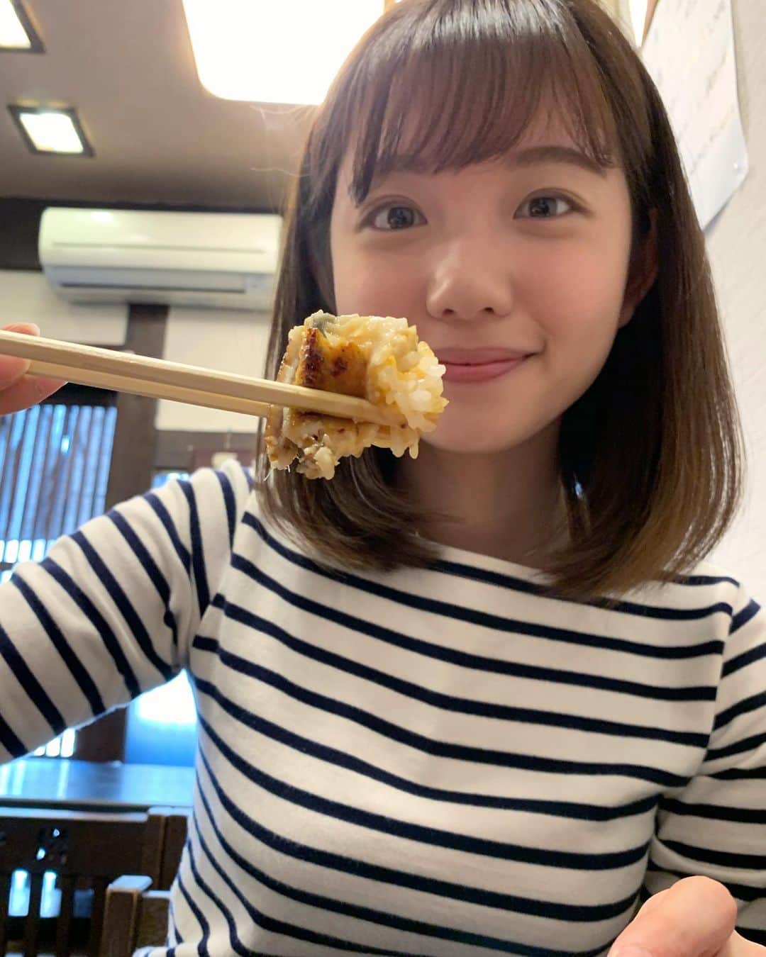 田中瞳さんのインスタグラム写真 - (田中瞳Instagram)「. うなぎぃぃeeeee🐟🐟🐟 自分へのご褒美はいつも美味しいご飯です🍚」3月21日 17時38分 - hitomi_tanaka_9