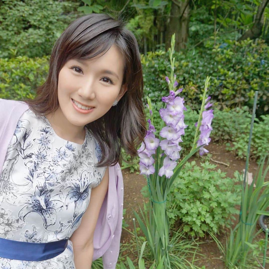 谷中麻里衣さんのインスタグラム写真 - (谷中麻里衣Instagram)「Hydrangeas in Kamakura 💠 . 季節感が大好きなものの、旬なうちに投稿できない人🙋‍♀️」3月21日 18時02分 - marieyanaka