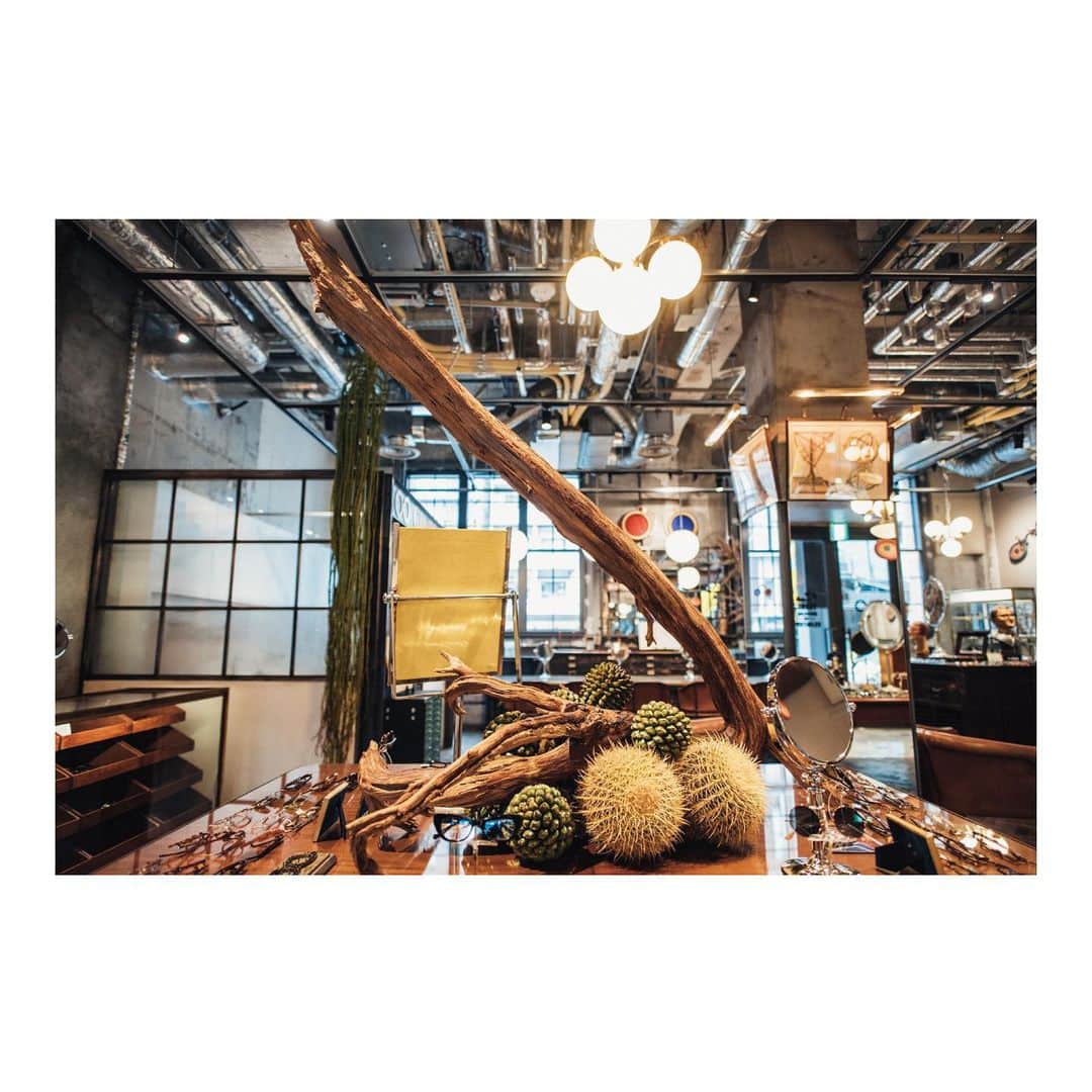 GLOBE SPECS_officialのグルメインスタ