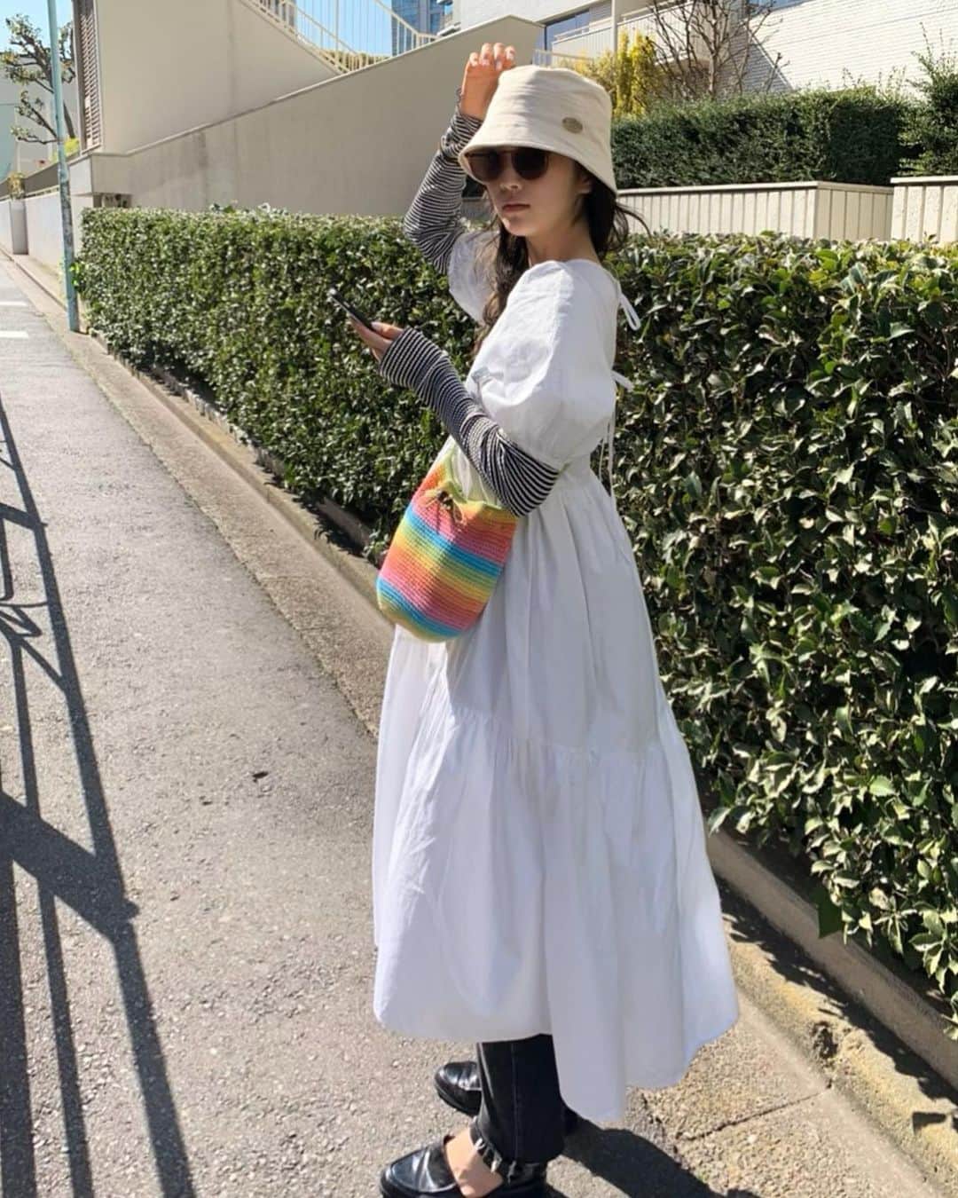 佐藤優津季のインスタグラム：「Zara行くと高確率でワンピース買ってしまう☕️🏰🤍  #今日のコーデ  #ootd  #hat #ca4la #カシラ #tops #underneath  #dress #zara #ザラ #denim #levis #vintage #リーバイスヴィンテージ  #shoes #adevivre #アドゥヴィーブル」