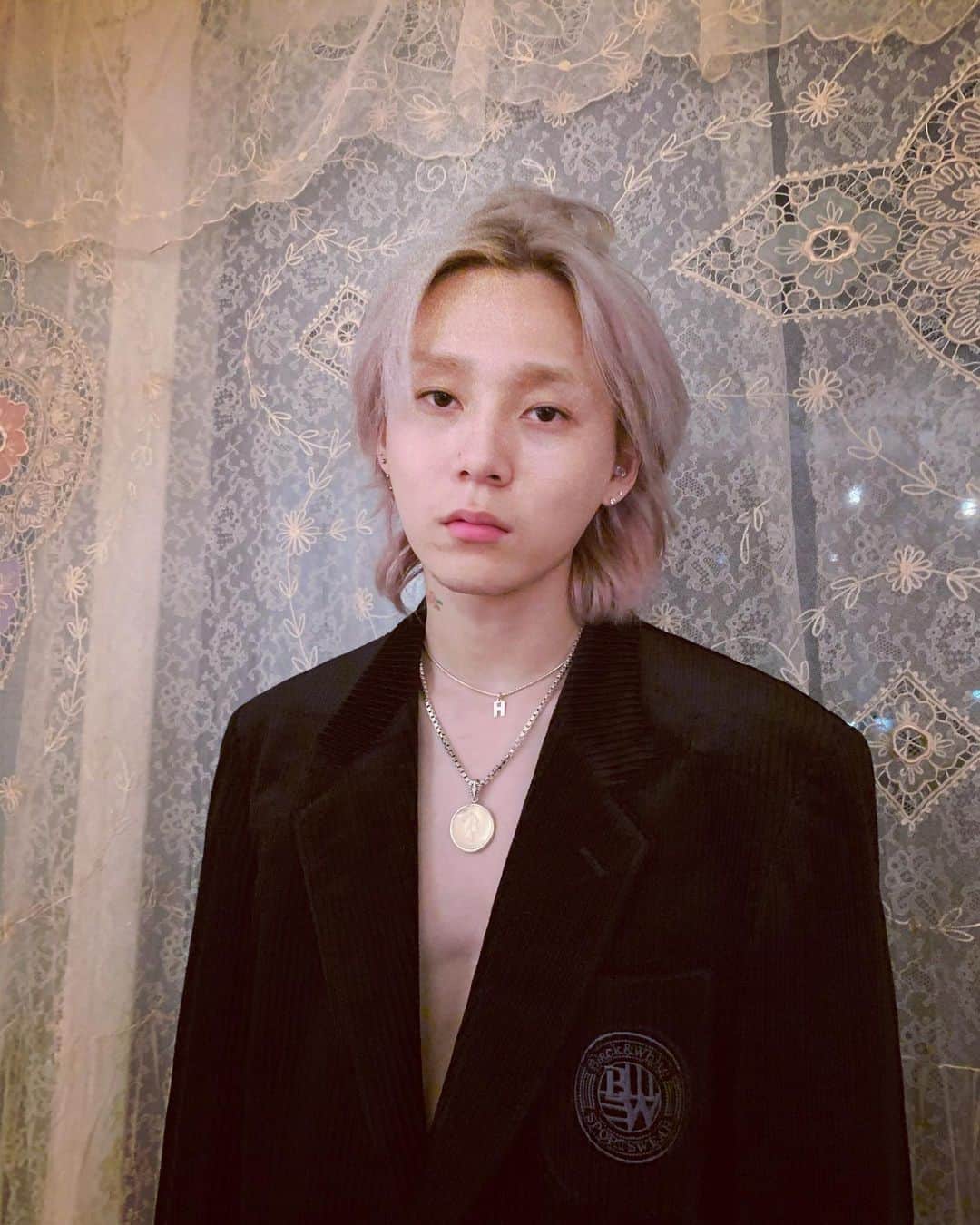 イドンさんのインスタグラム写真 - (イドンInstagram)3月21日 20時14分 - hyojong_1994