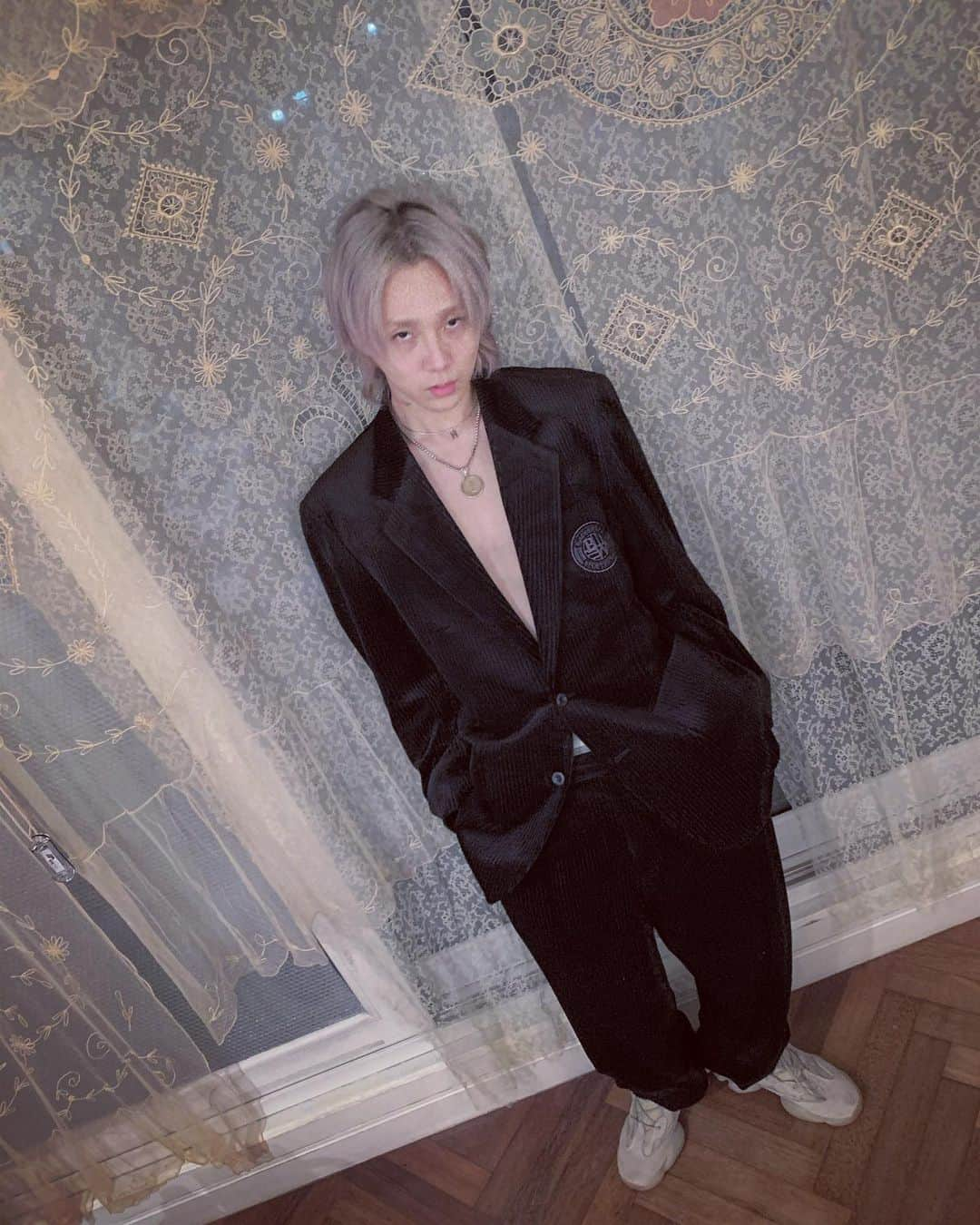 イドンさんのインスタグラム写真 - (イドンInstagram)3月21日 20時07分 - hyojong_1994