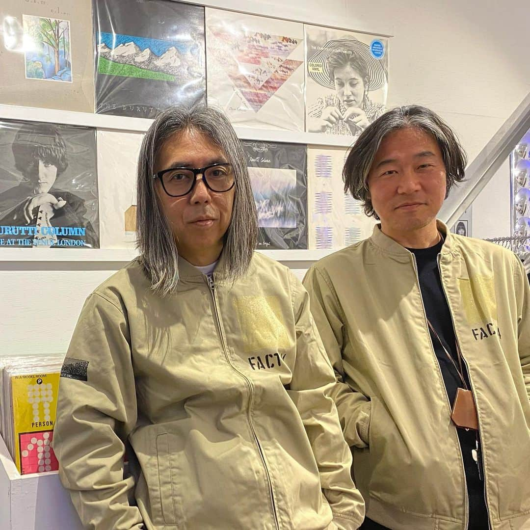 藤原ヒロシさんのインスタグラム写真 - (藤原ヒロシInstagram)「durutti supporters  #durutticolumn @vivastrangeboutique」3月21日 20時33分 - fujiwarahiroshi