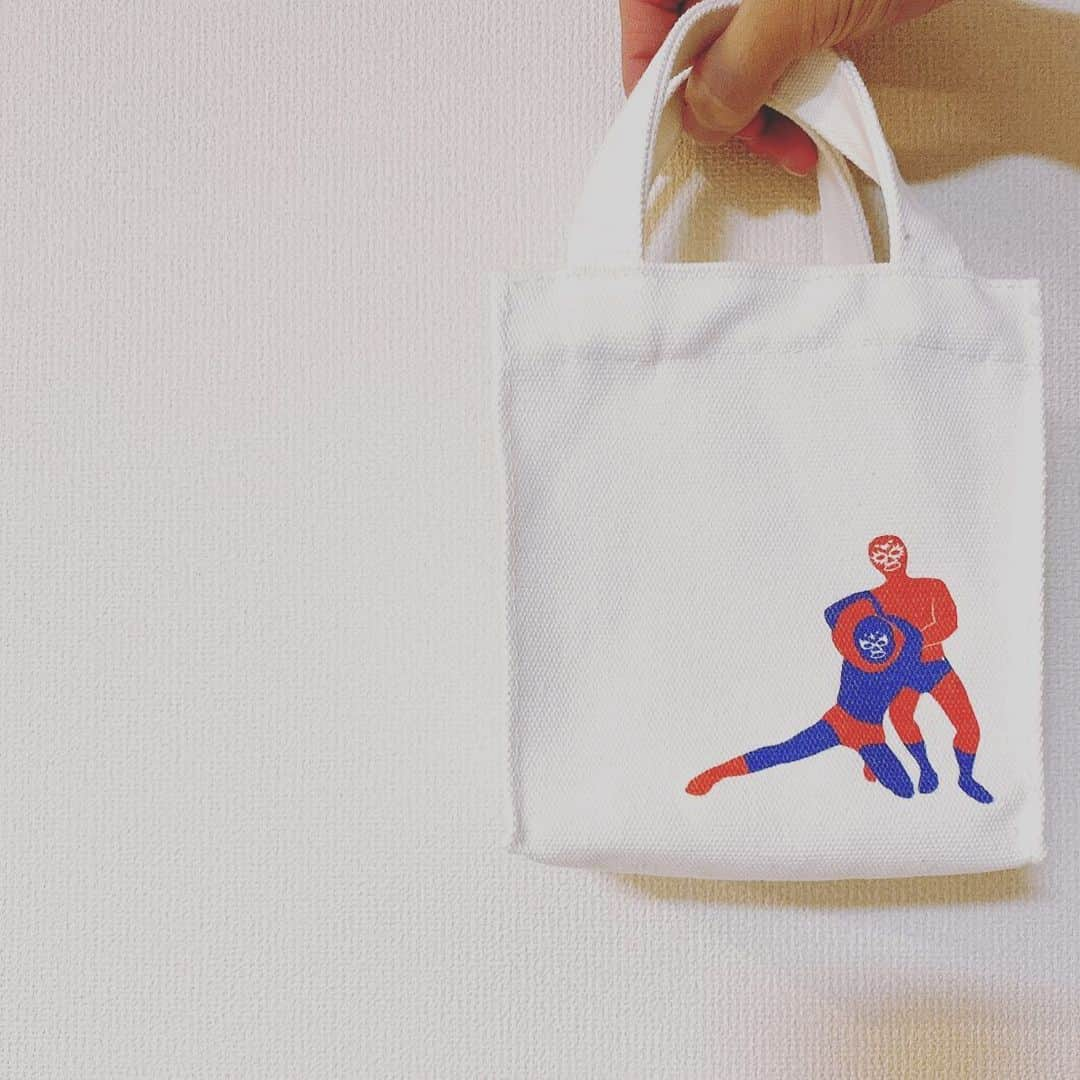 藤中優斗 のインスタグラム：「・ ・ ・ 👜 ・ ・ ・ #Favorite bag」