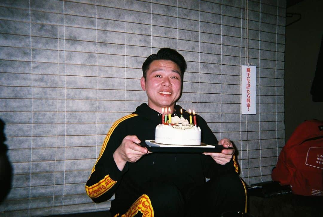 高見雄登さんのインスタグラム写真 - (高見雄登Instagram)「#写ルンです 奥田さん a.k.a. BiG OTNK お誕生日おめでとうございます！ #花田優一 さん」3月21日 20時53分 - yutotakami