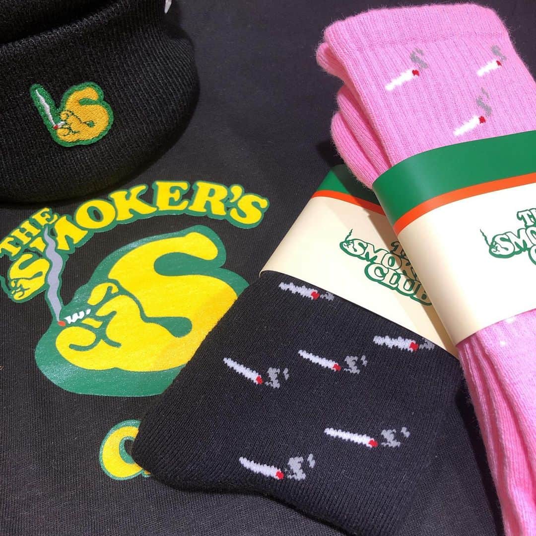 GROW AROUNDさんのインスタグラム写真 - (GROW AROUNDInstagram)「🚬THE SMOKER'S CLUB🚬 . . SOCKSやBEANIEも入荷してます🔥 もちろん S/S TEEやHOODYも🚬🔥🔥🔥 . . #thesmokersclub #smokersclub #growaround #growaroundbayside #growaroundyokohama」3月21日 21時24分 - growaround