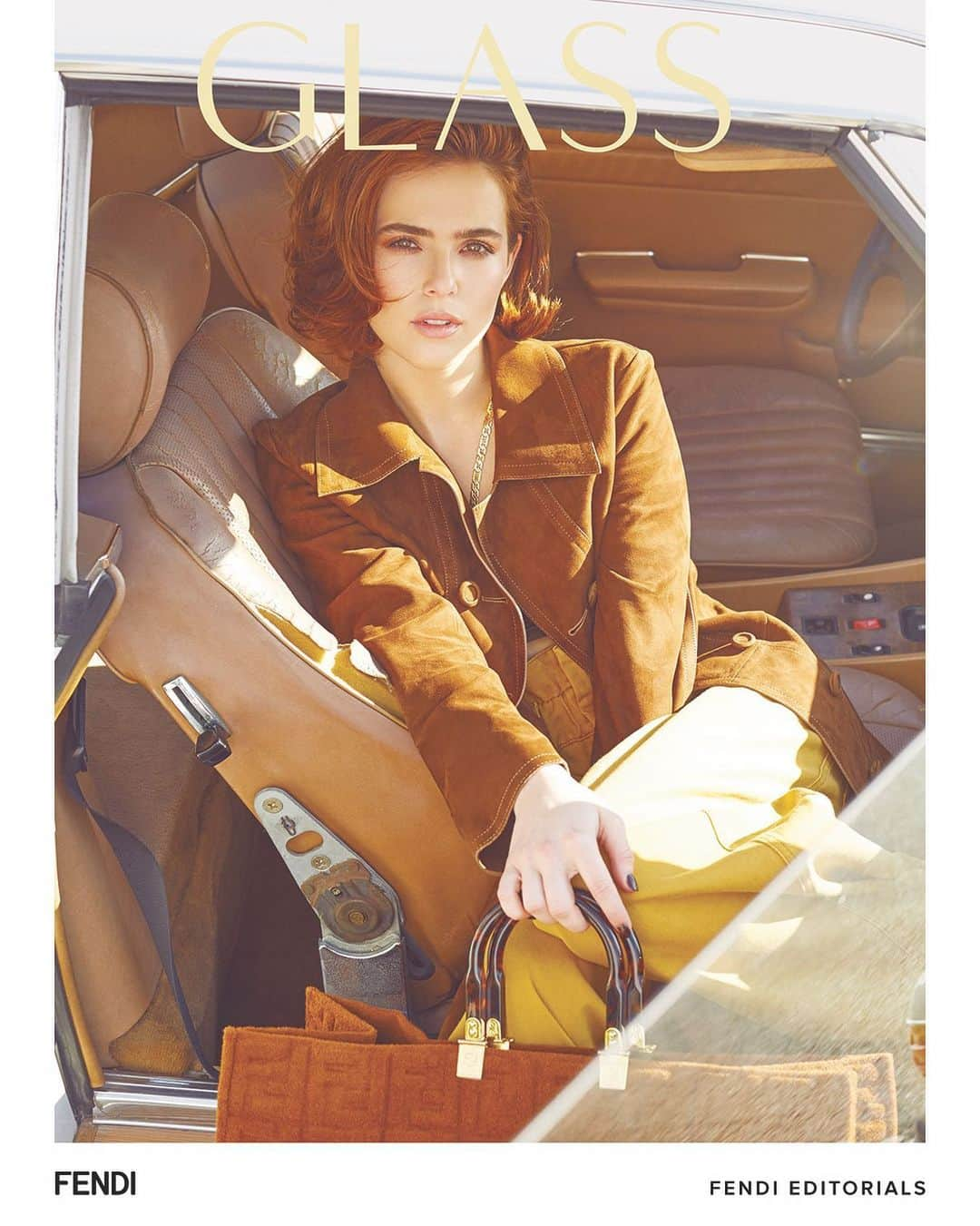 Fendiさんのインスタグラム写真 - (FendiInstagram)「Actress @zoeydeutch is travel-ready in a total #FendiSS20 look, styled by @sara_paulsen and shot by @ssam_kim for @theglassmagazine. #FendiEditorials」3月21日 22時10分 - fendi