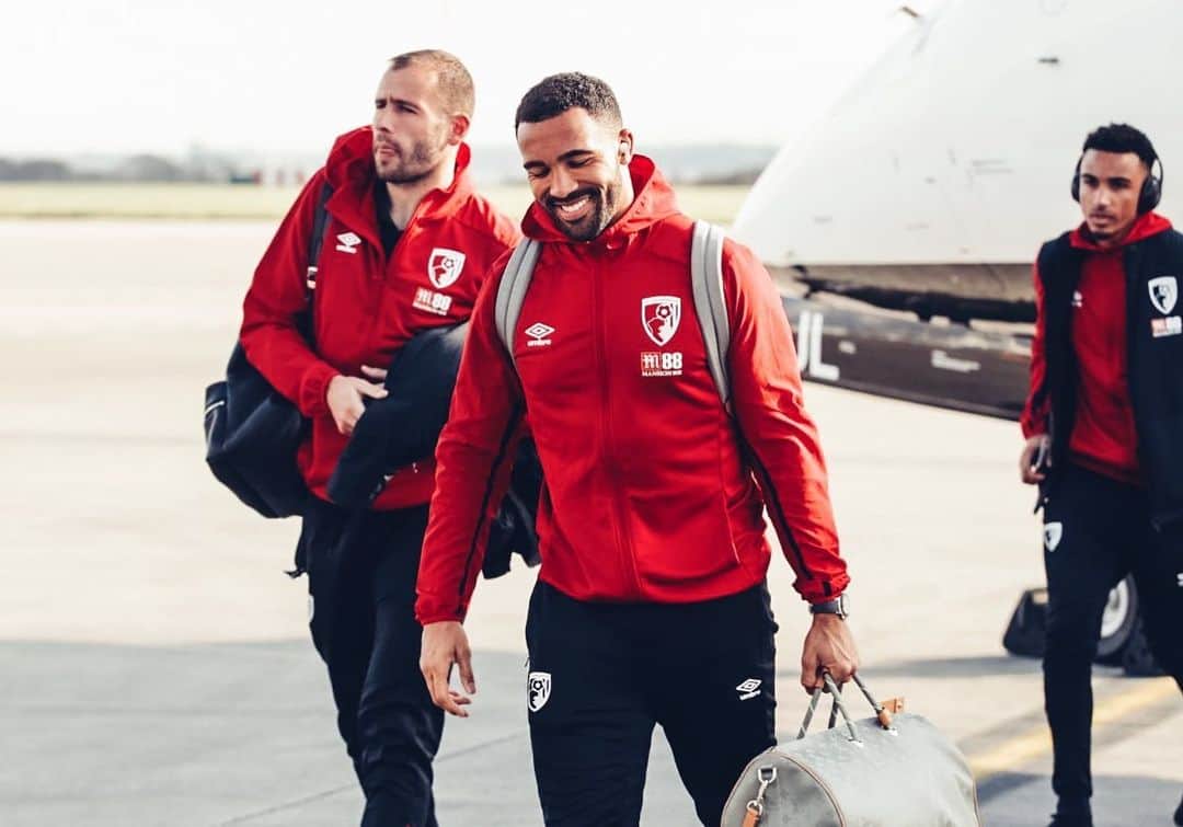 カラム・ウィルソンのインスタグラム：「➡️✈️」