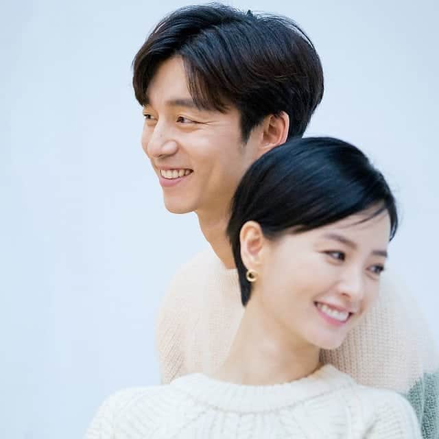 Just a girlさんのインスタグラム写真 - (Just a girlInstagram)「Gong Yoo & Jung Yumi  for photoshoot behind the scene 2019 💜 . . . . . #공유 #GongYoo #공지철 #GongJiCheol #정유미 #JungYooMi#koreanboy#맞팔 #셀스타그램 #셀카 #얼스타그램 #데일리 #선팔 #인스타그램  #f4f  #like4like #ootd  #おしゃれ #オシャレ #いいね返し #フォロー #韓国人 #韓国 #セルカ #自撮り #ファッション #フォロー  #magazine  #🇰🇷 #koreangirl」3月7日 7時04分 - cecithegirl