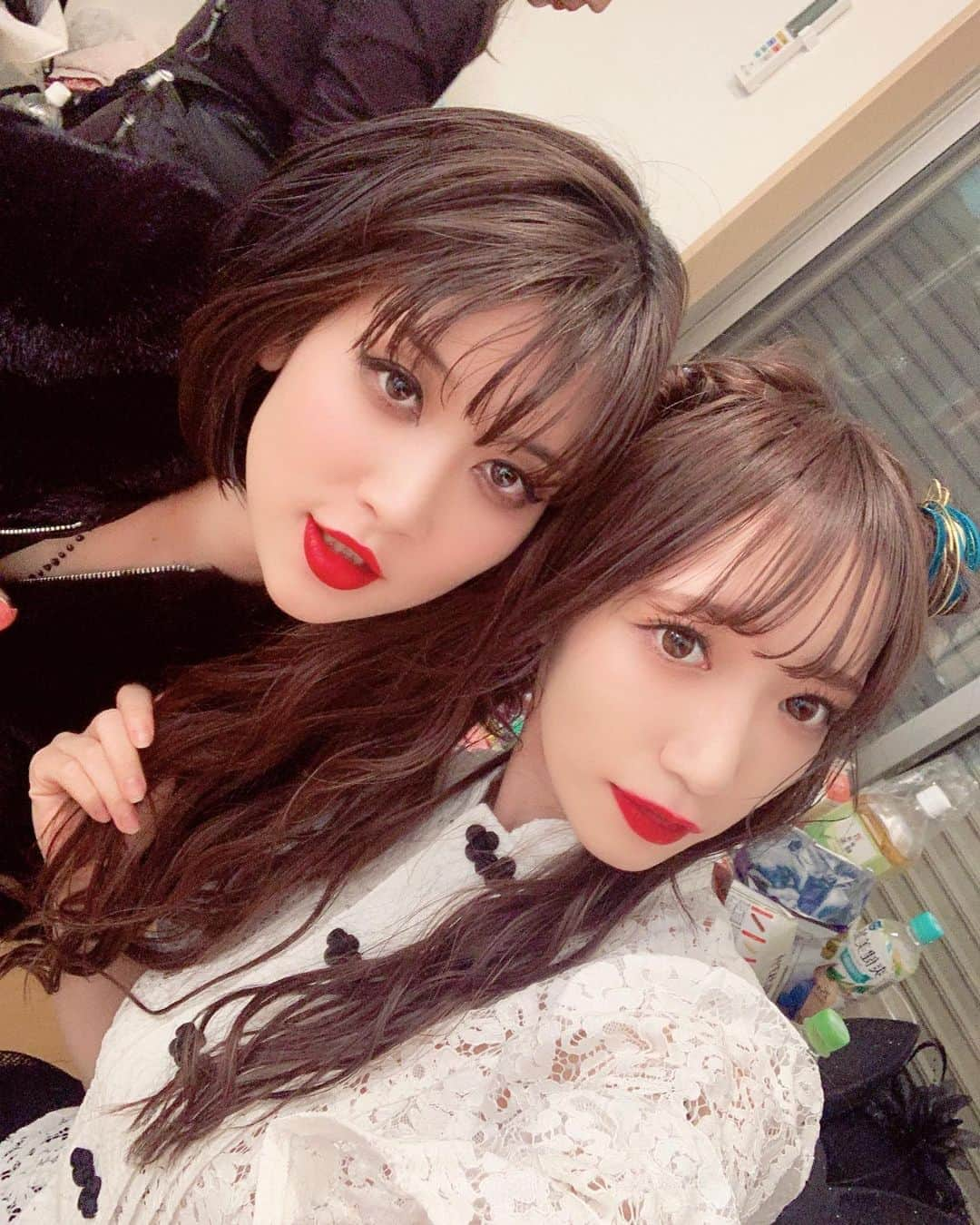 清水あいりさんのインスタグラム写真 - (清水あいりInstagram)「ロングヘア…💕 どうかな🙈💄 衣装もヘアメイクも 全てが新鮮な撮影でした📷 @yuyatakahashi.monster  @_beth_elisa_  @shogo_tachibana  @cocooosaki  @kenjisatoo  @_takestagram_」3月7日 7時26分 - shimizuairi