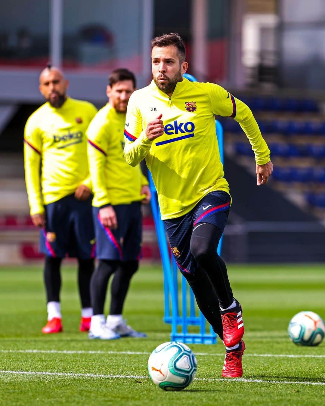 FCバルセロナさんのインスタグラム写真 - (FCバルセロナInstagram)「🔜 #BarçaRealSociedad 🏟 Camp Nou 💙❤️ Força Barça!」3月7日 7時41分 - fcbarcelona